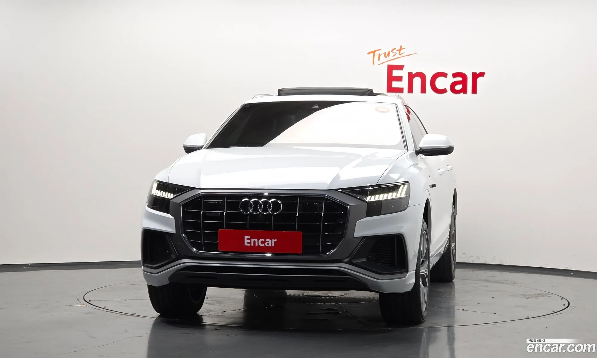 Audi Q8 2021 WAUZZZF11MD003616 — 8
