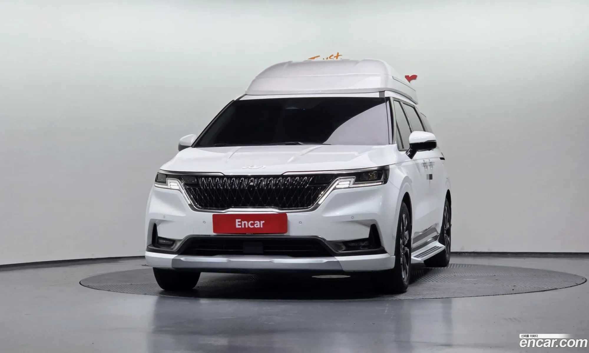 Kia Carnival 2021 — 3