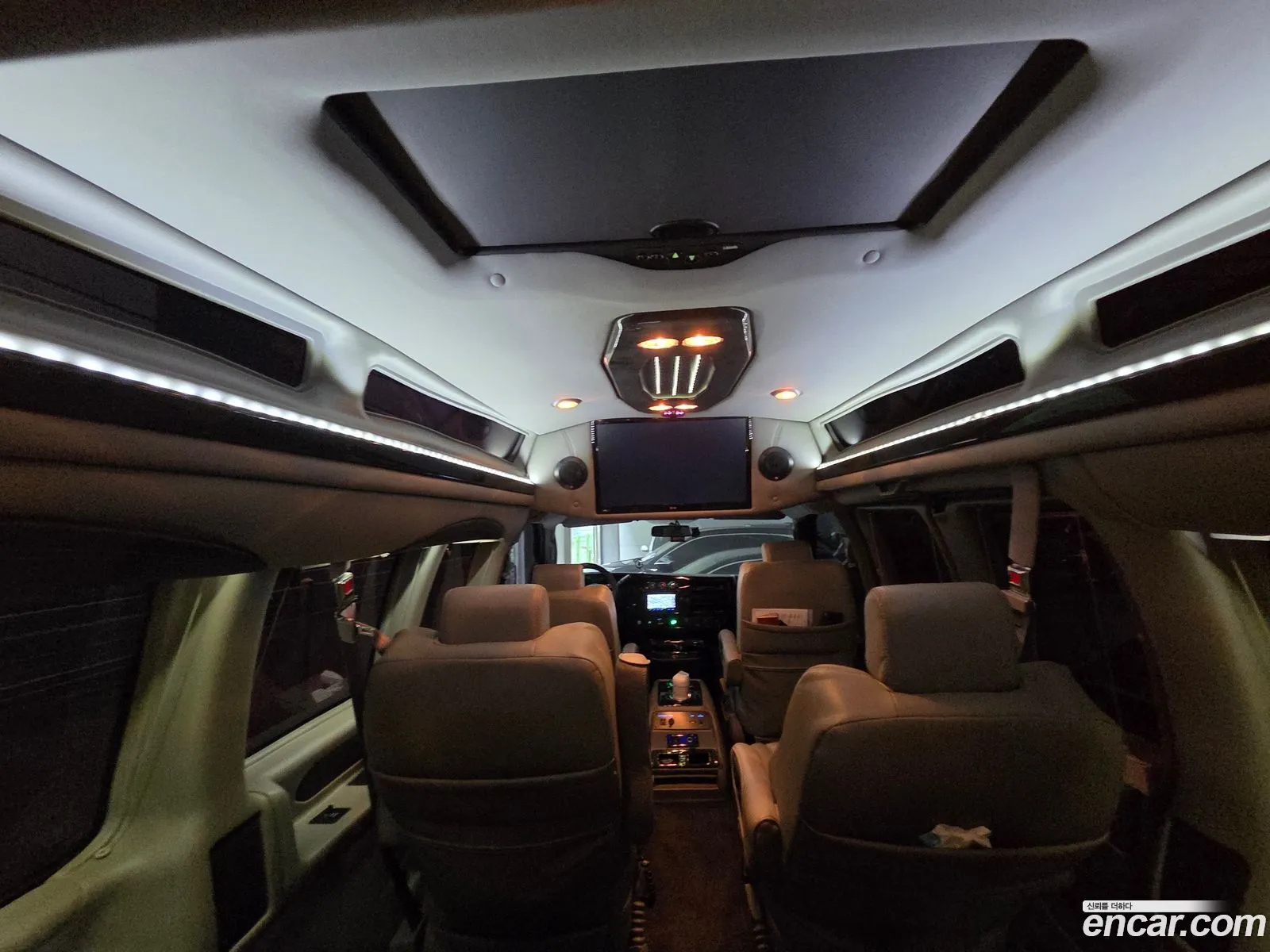 Chevrolet Express Van 2016 — 6