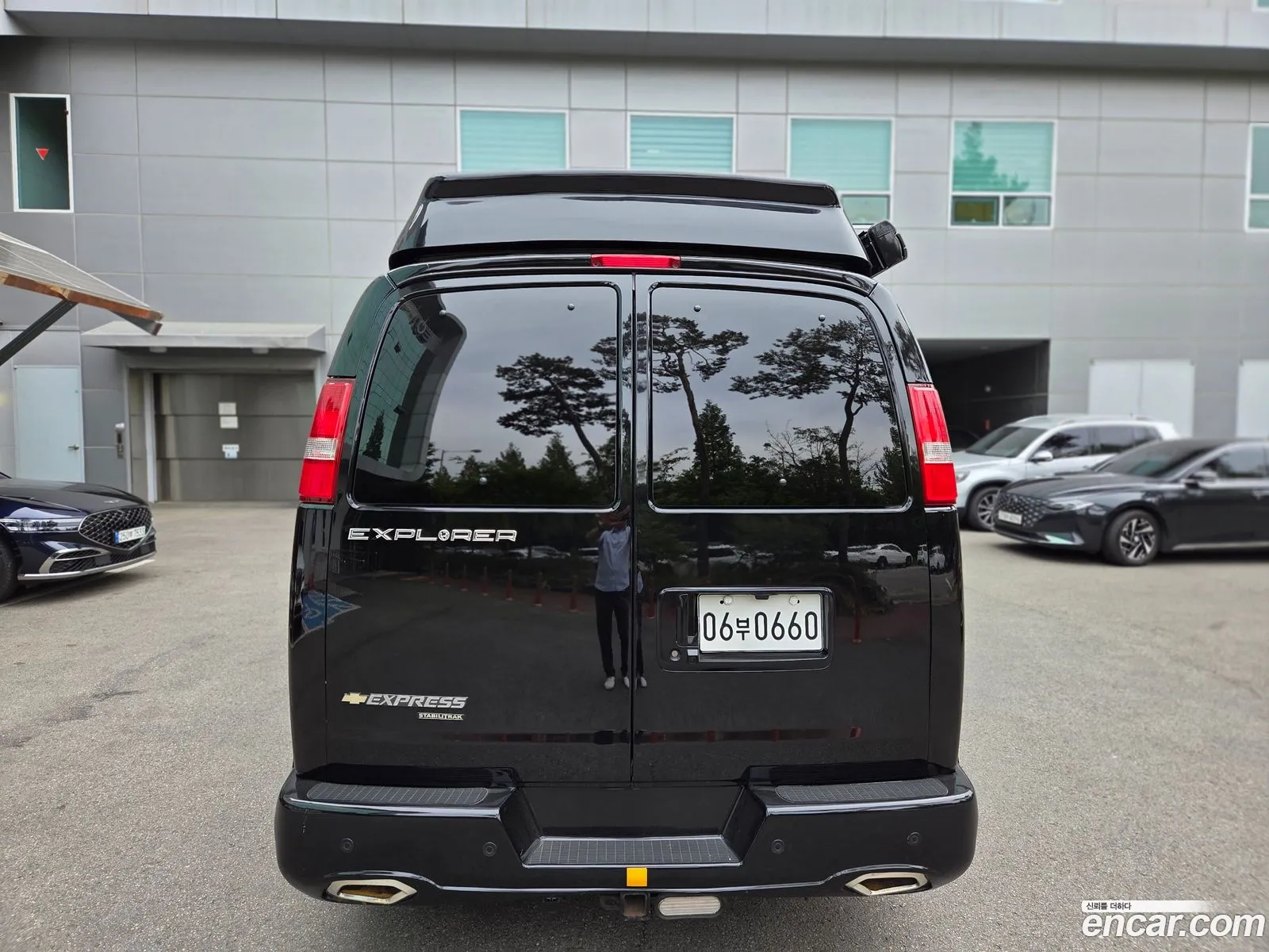 Chevrolet Express Van 2016 — 3
