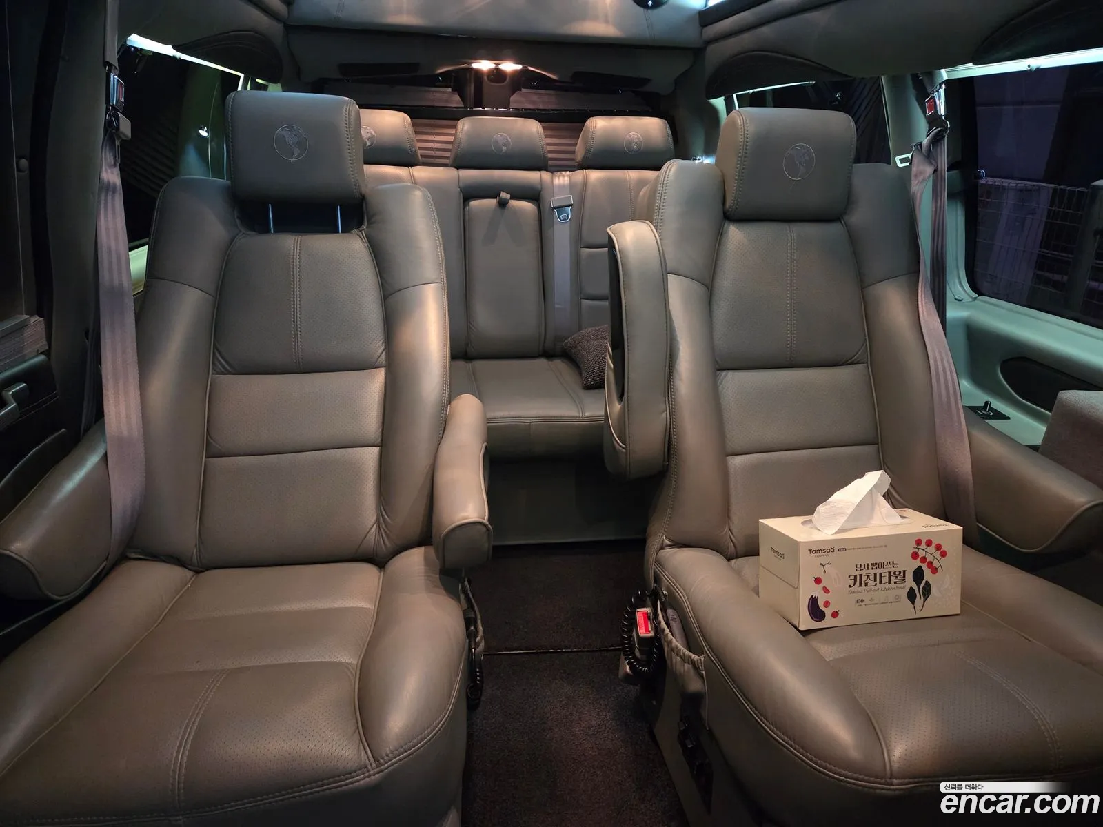 Chevrolet Express Van 2016 — 9