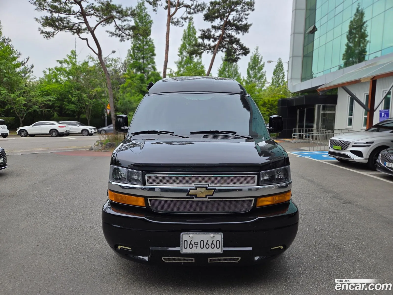 Chevrolet Express Van 2016 — 10