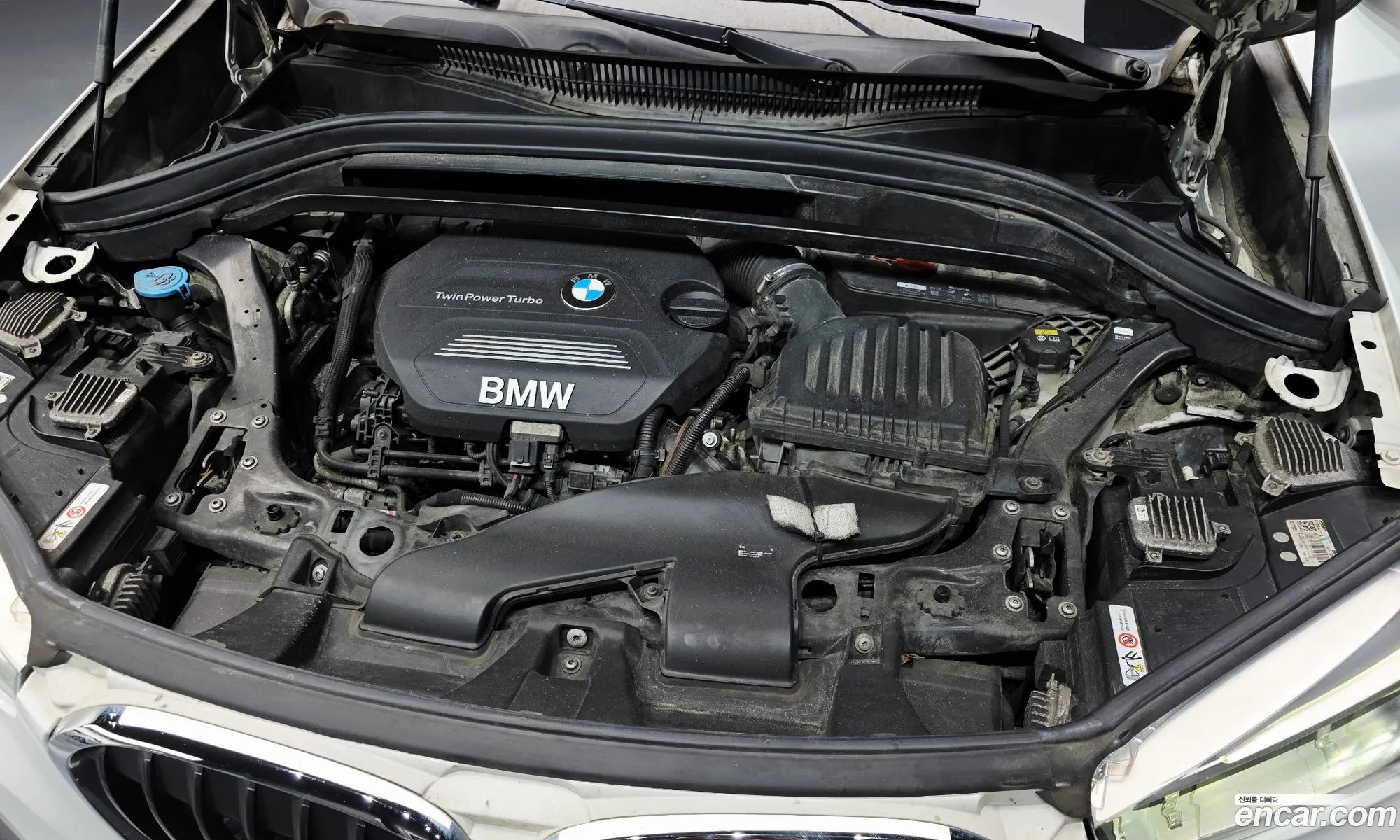 BMW X1 2017 WBAHT9106H5J07076 — 2