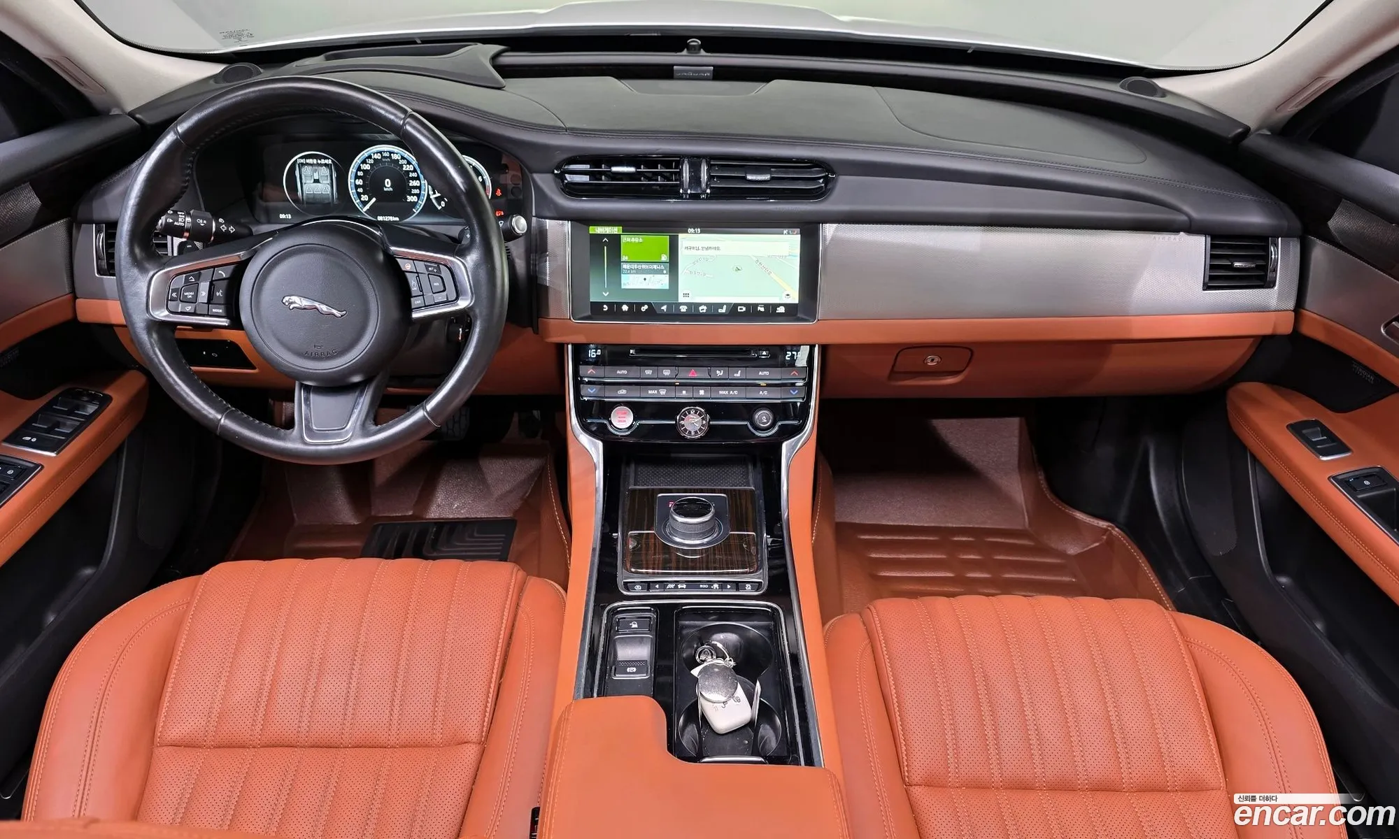 Jaguar XF 2017 SAJBB4BX3JCY60562 — 9