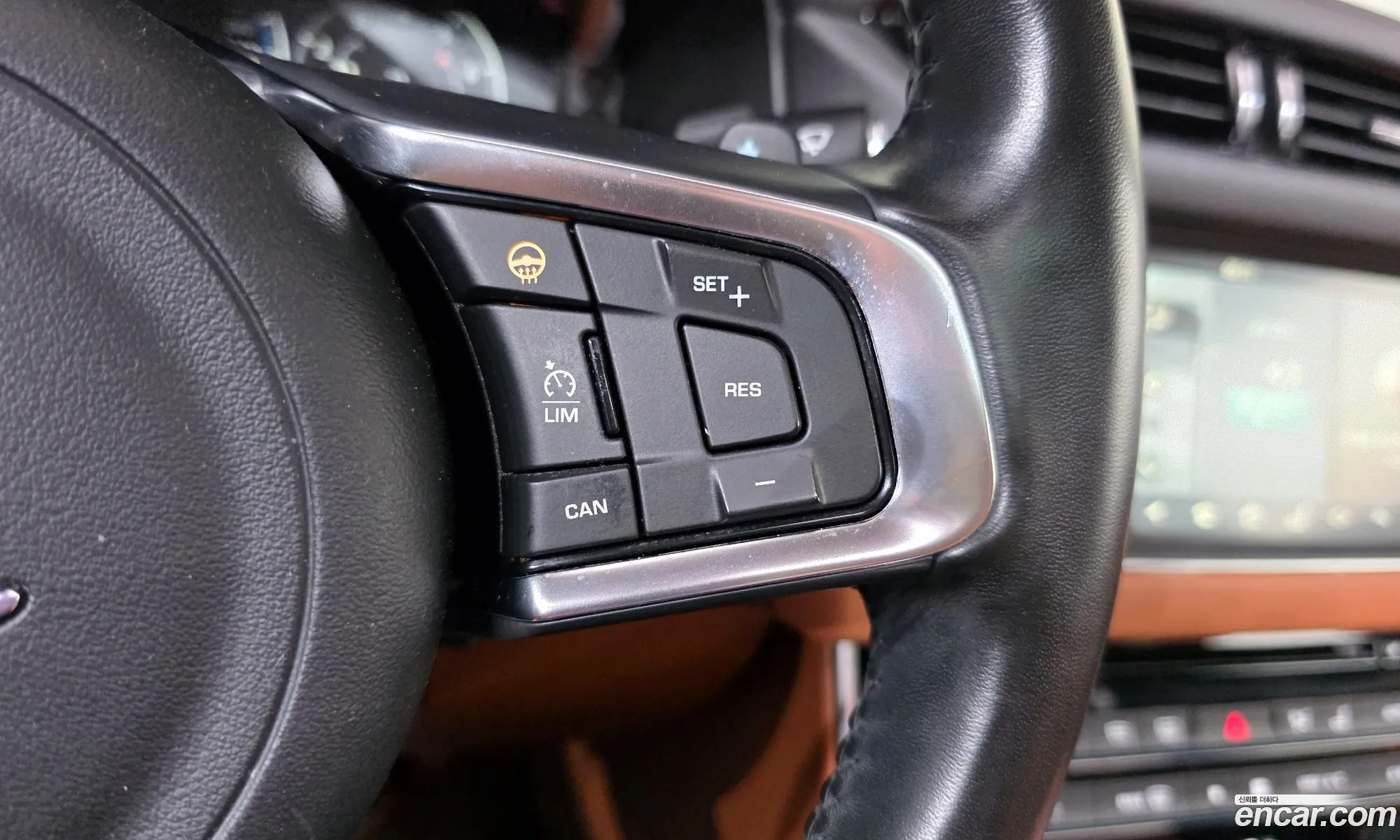 Jaguar XF 2017 SAJBB4BX3JCY60562 — 17