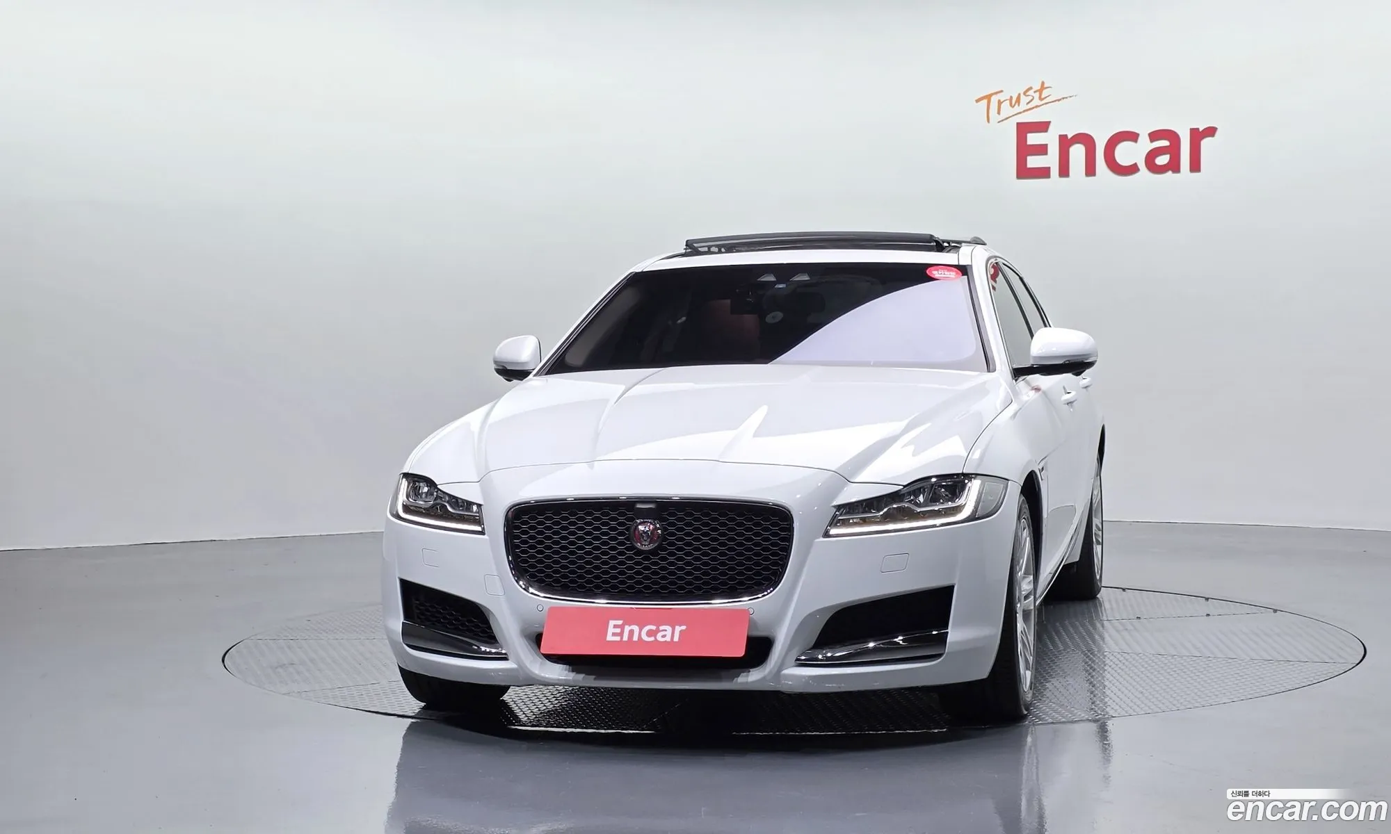 Jaguar XF 2017 SAJBB4BX3JCY60562 — 11