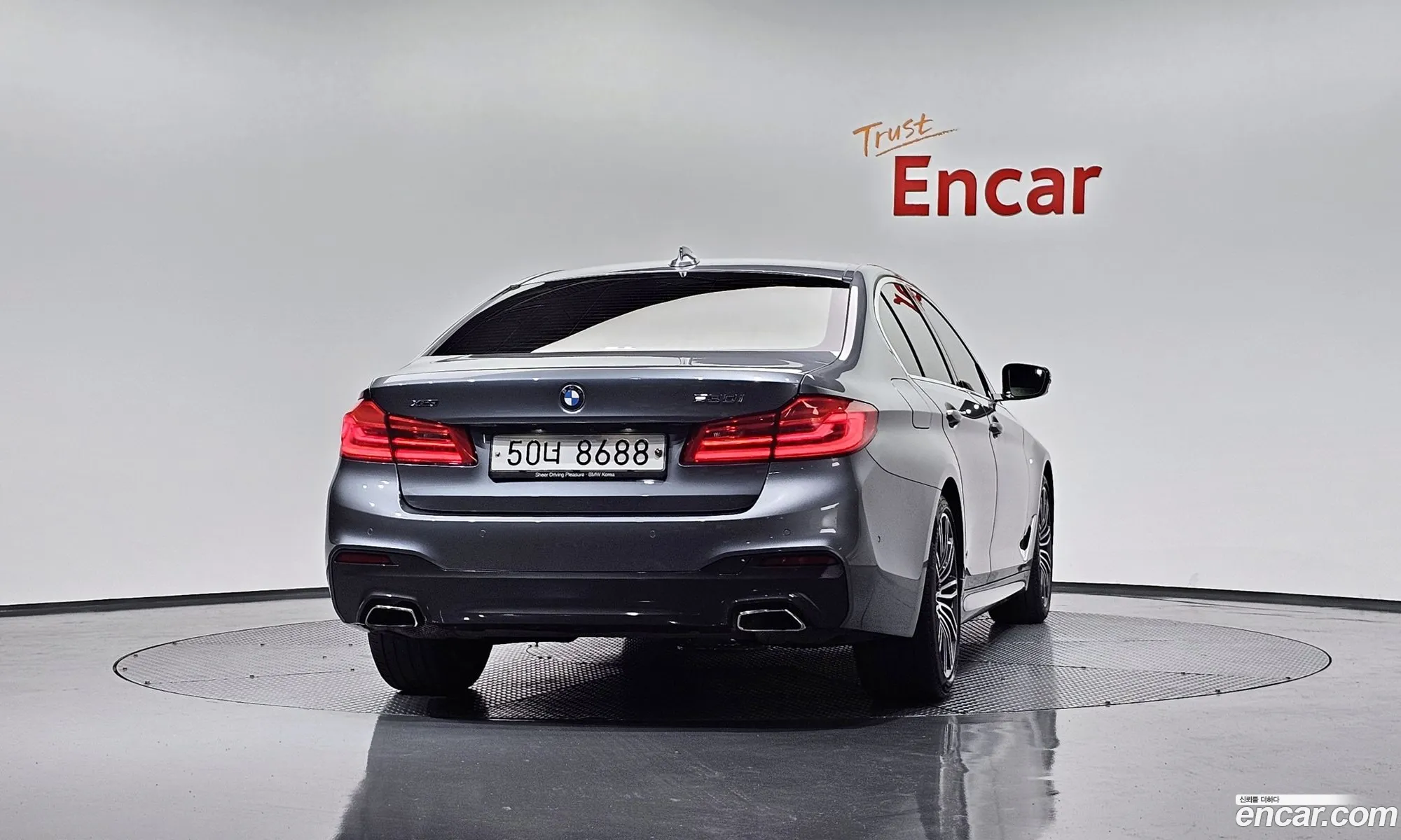 BMW 5 Series 2019 — 8
