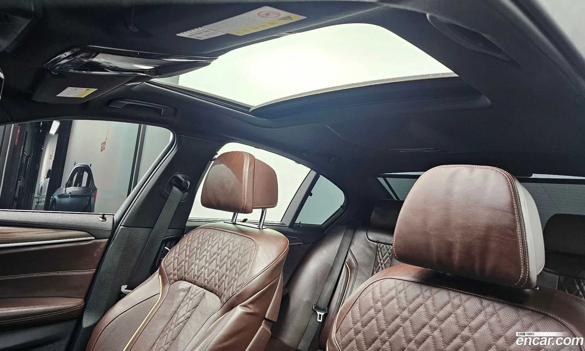 BMW 5 Series 2019 — 18