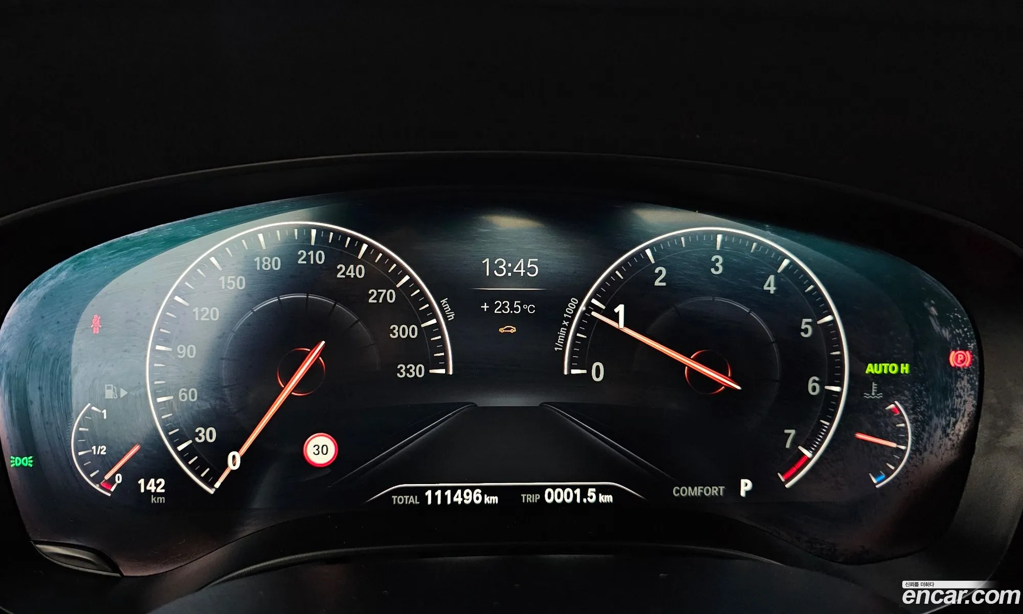 BMW 5 Series 2019 — 11