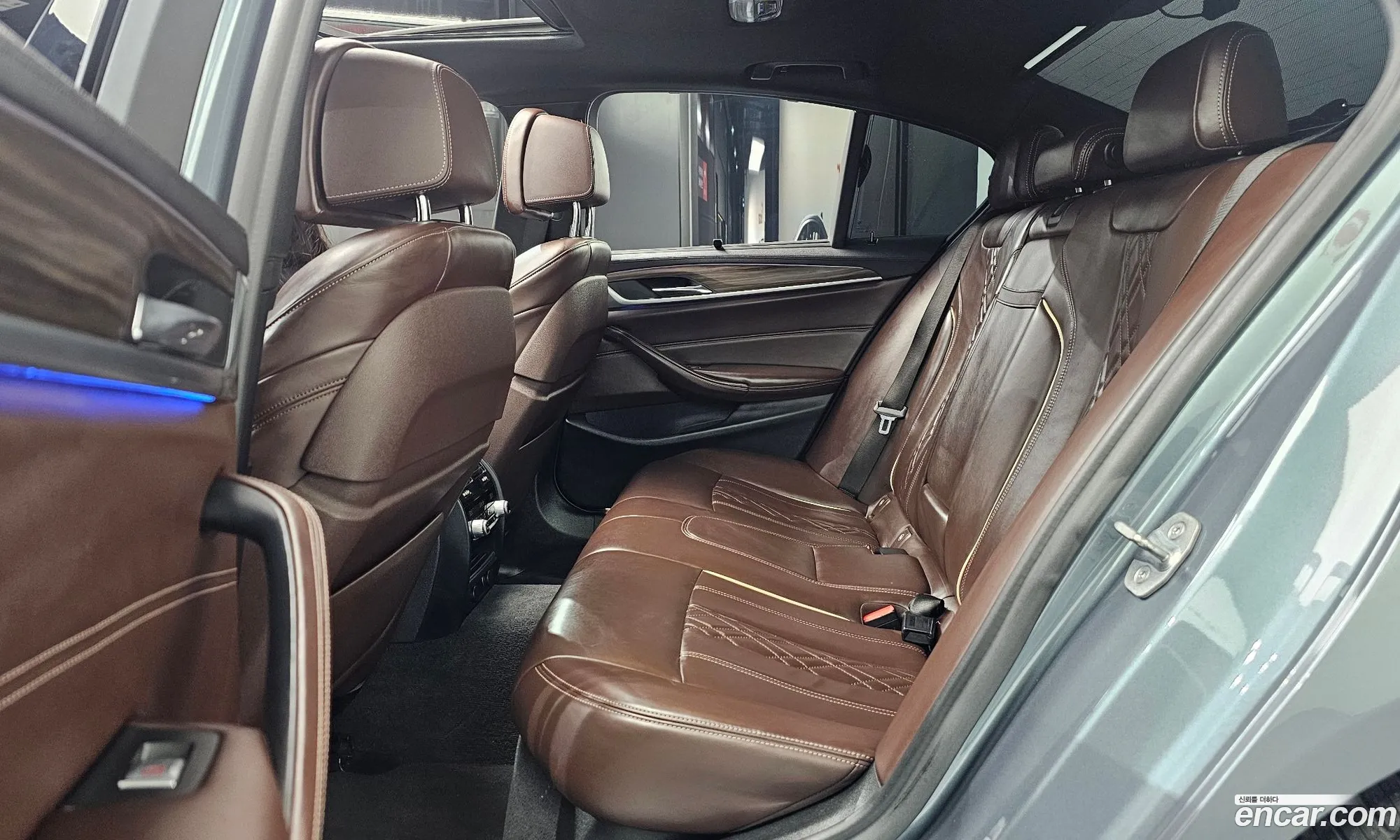 BMW 5 Series 2019 — 27