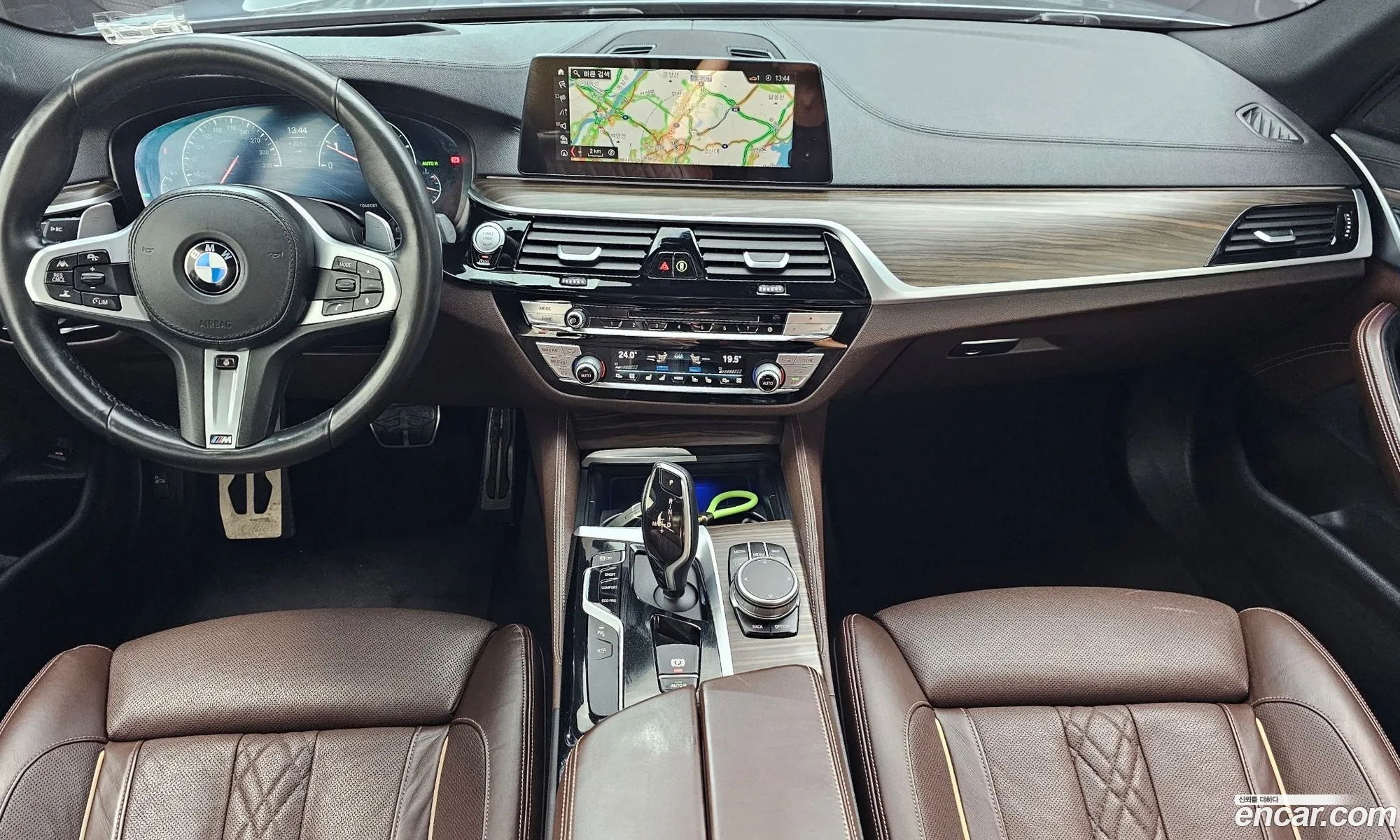 BMW 5 Series 2019 — 15
