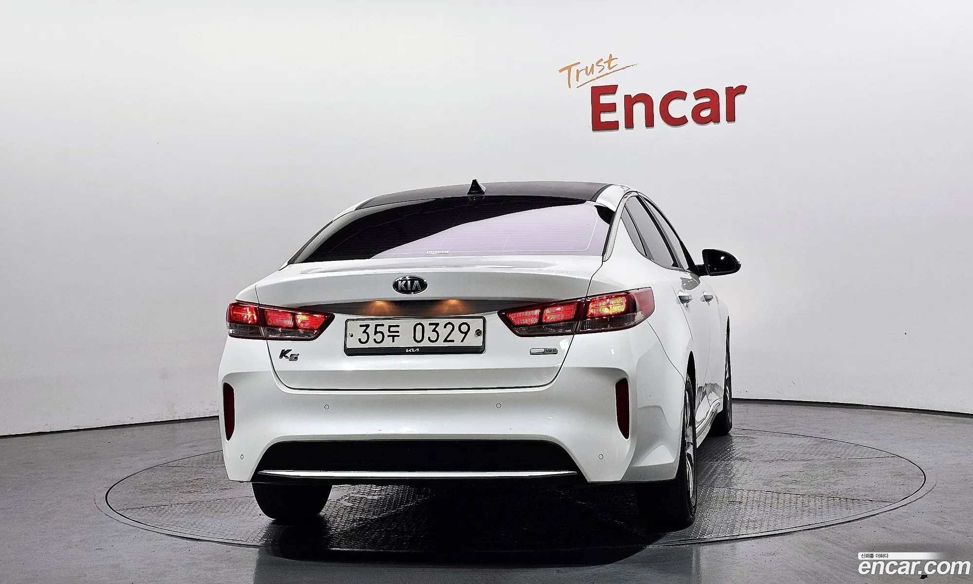 Kia K5 Hybrid 2016 — 4