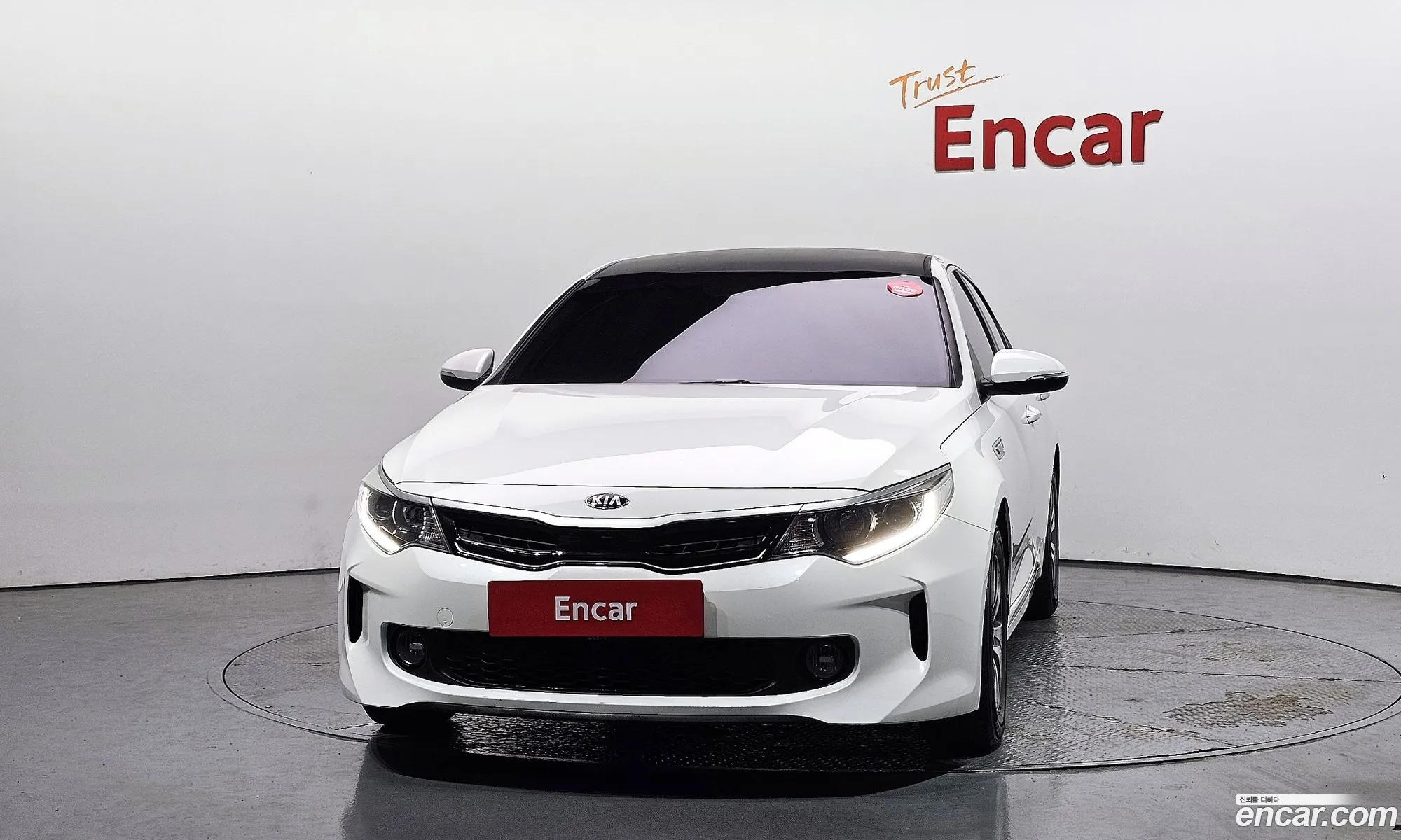 Kia K5 Hybrid 2016 — 2