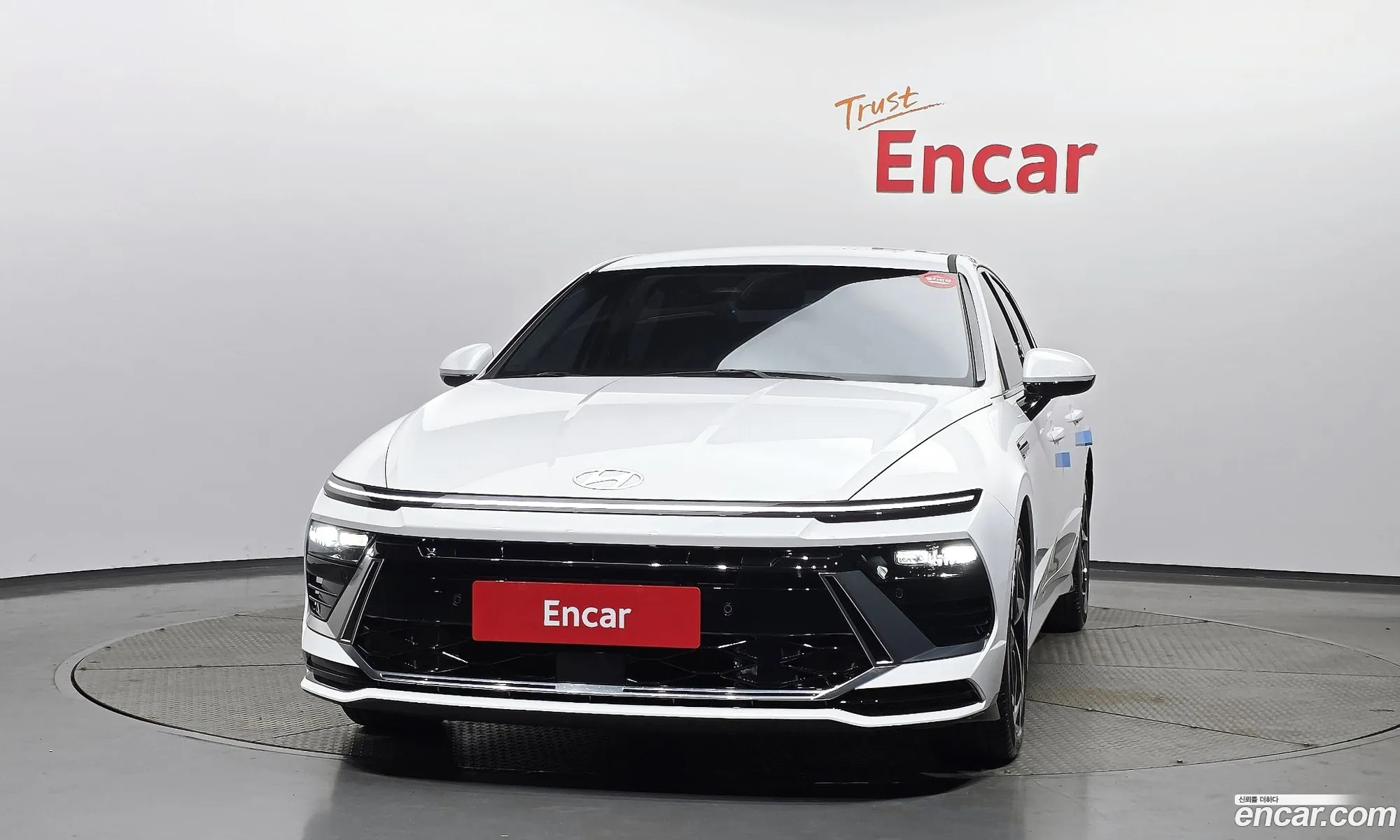 Hyundai Sonata the Edge 2023 — 4