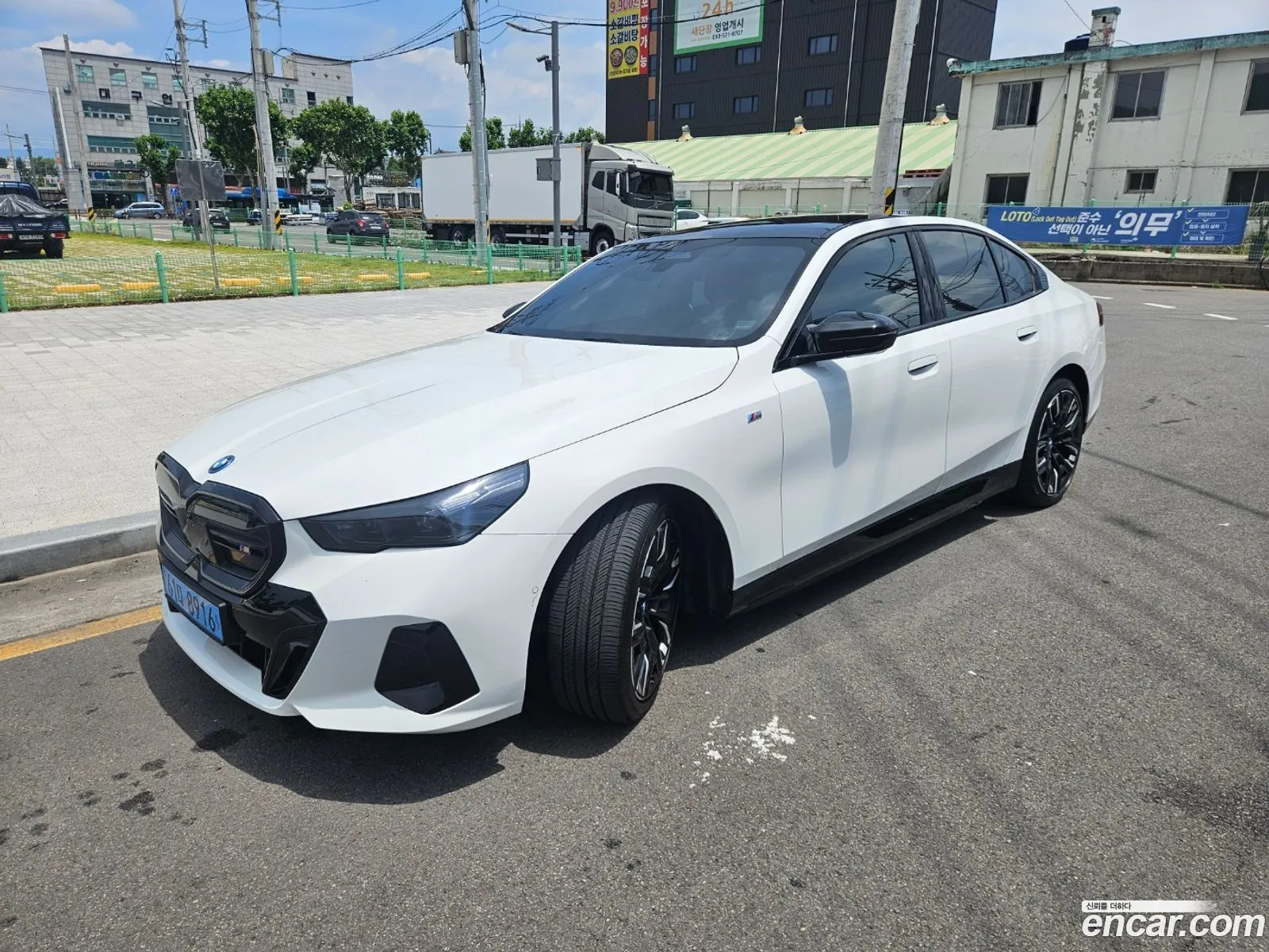 BMW i5 2024 — 18