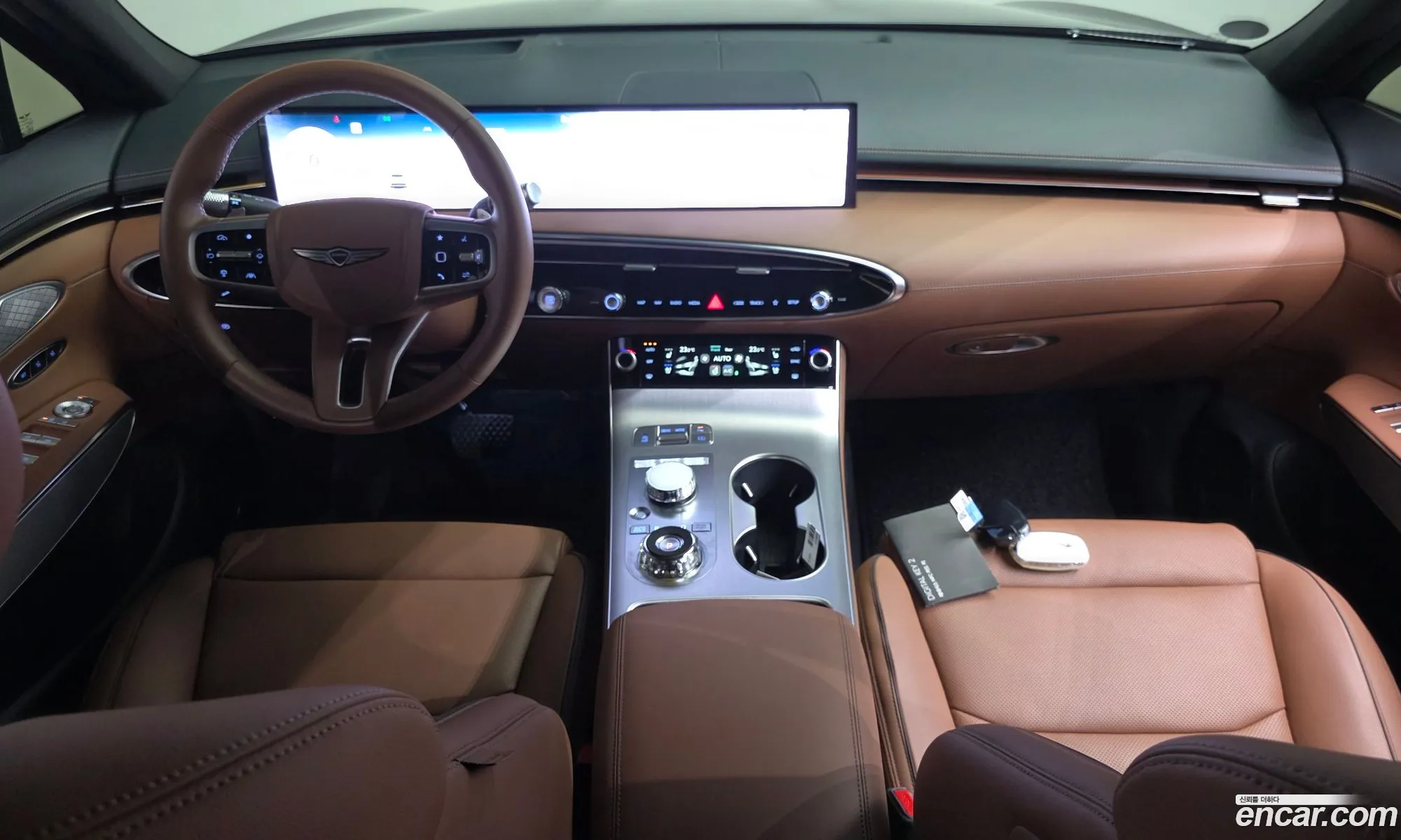 Genesis GV70 2025 — 2
