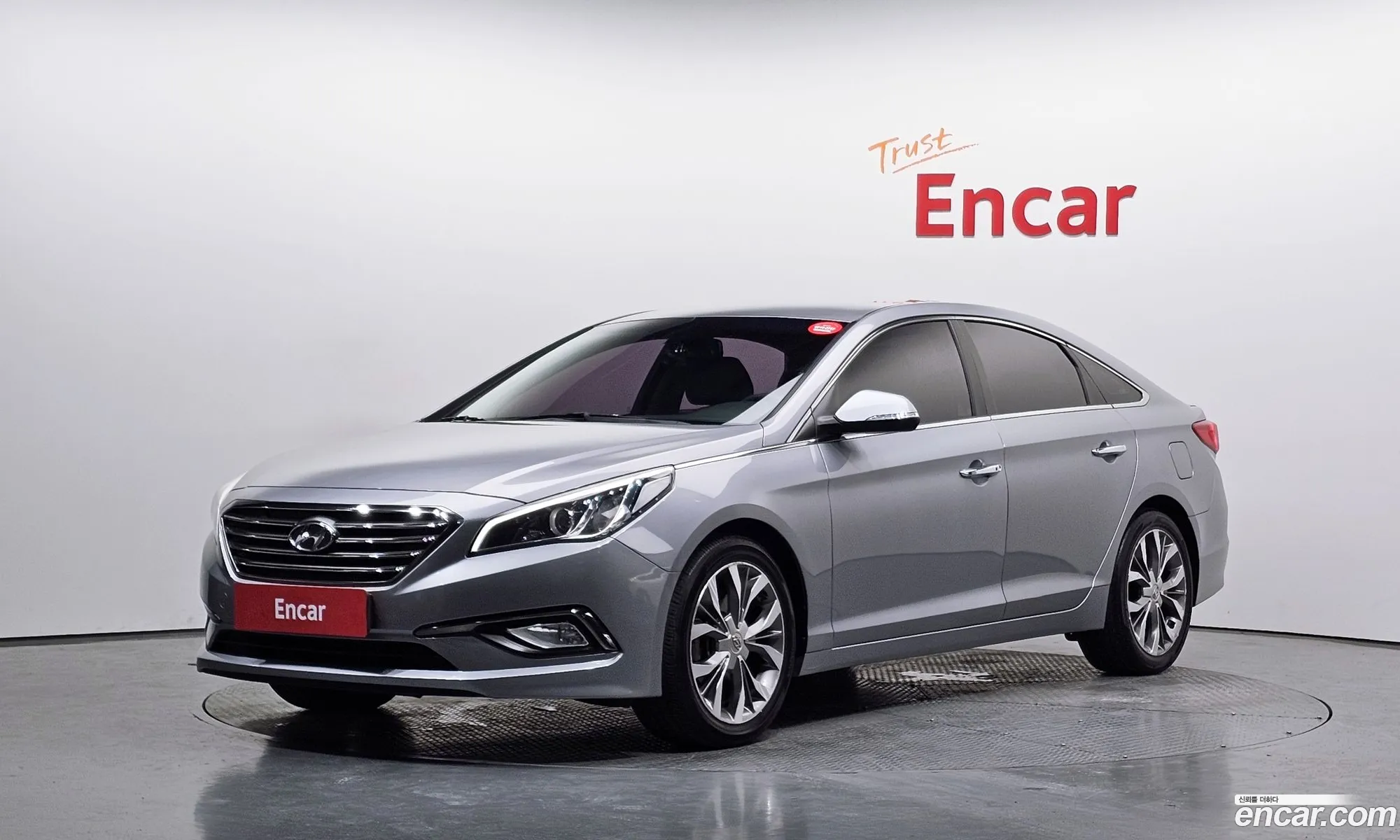 Hyundai LF Sonata 2014 — 4