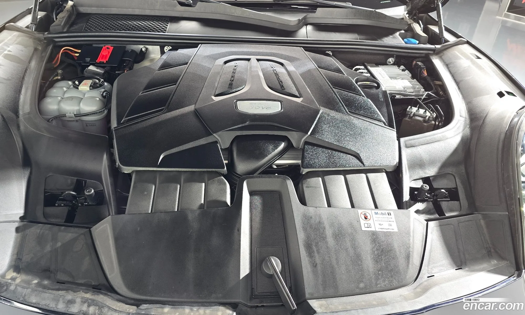 Porsche Cayenne 2023 WP1BA29Y4PDA37080 — 18