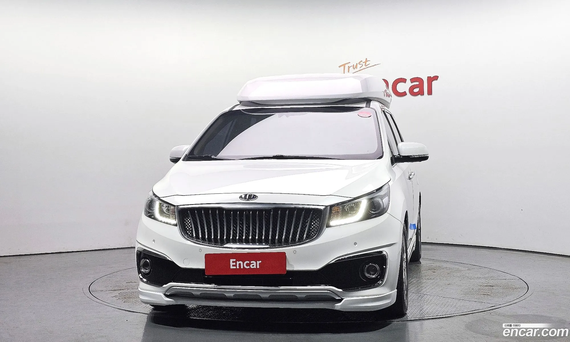 Kia Carnival 2017 KNAME811BHS334687 — 2