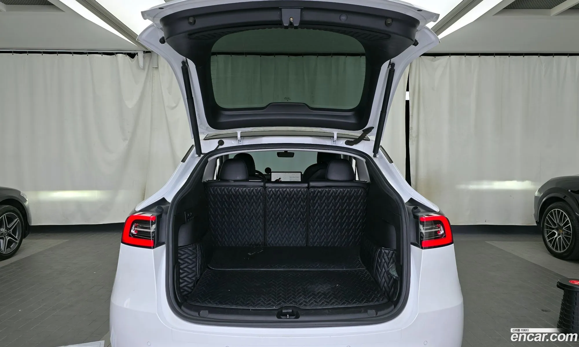 Tesla Model Y 2021 5YJYGDED2MF238036 — 18
