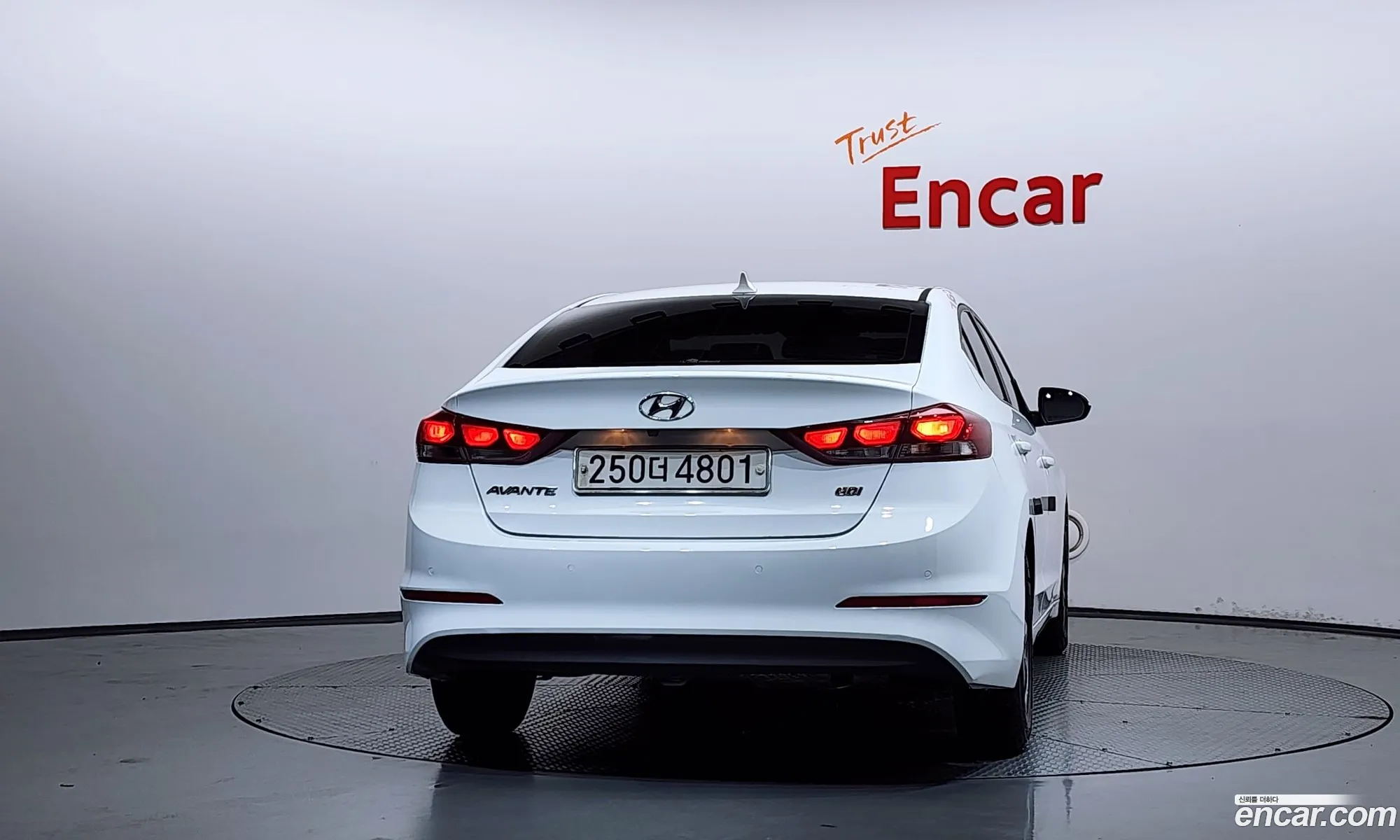 Hyundai Elantra AD 2016 — 2