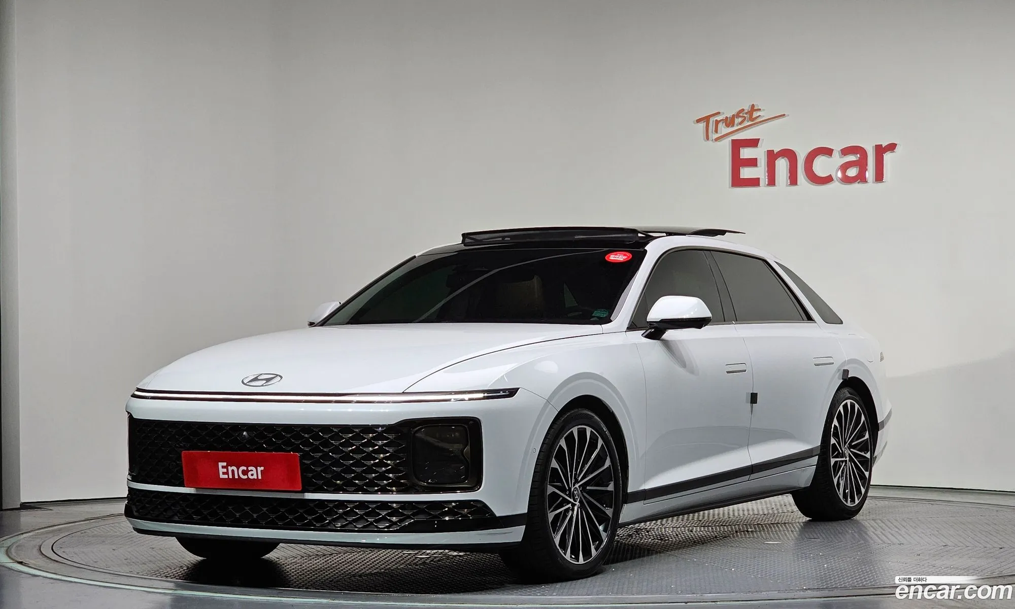 Hyundai Grandeur Hybrid 2023 — 2