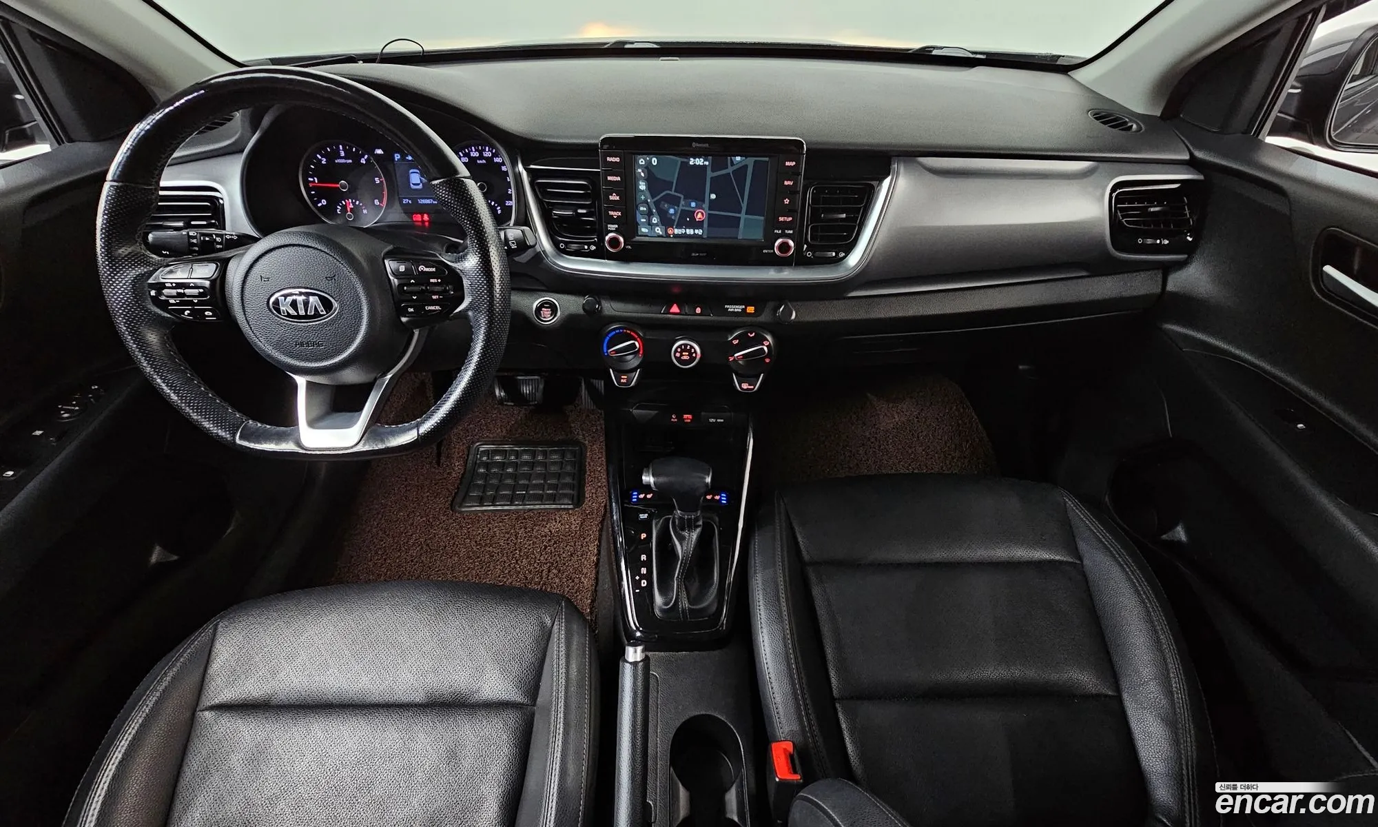 Kia Stonic 2018 — 4