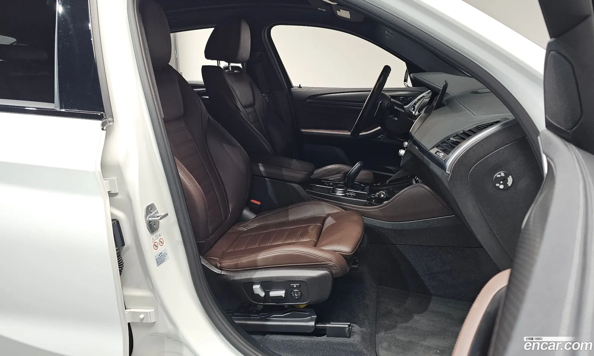 BMW X4 2020 WBA2V9104L9B20364 — 29