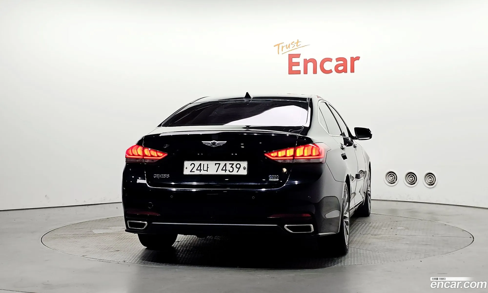 Hyundai Genesis DH 2014 — 2