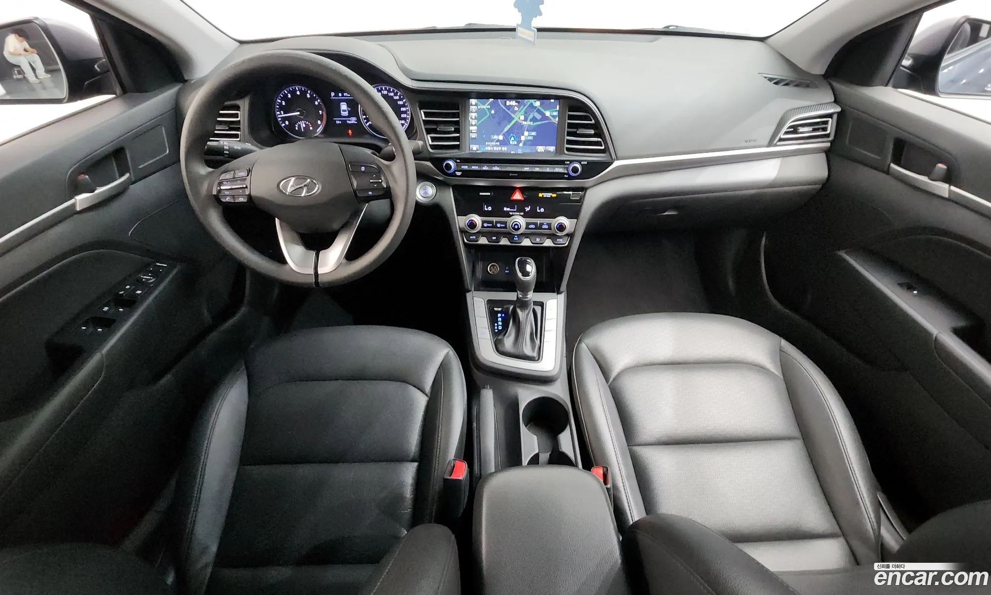 Hyundai Elantra AD 2018 — 3