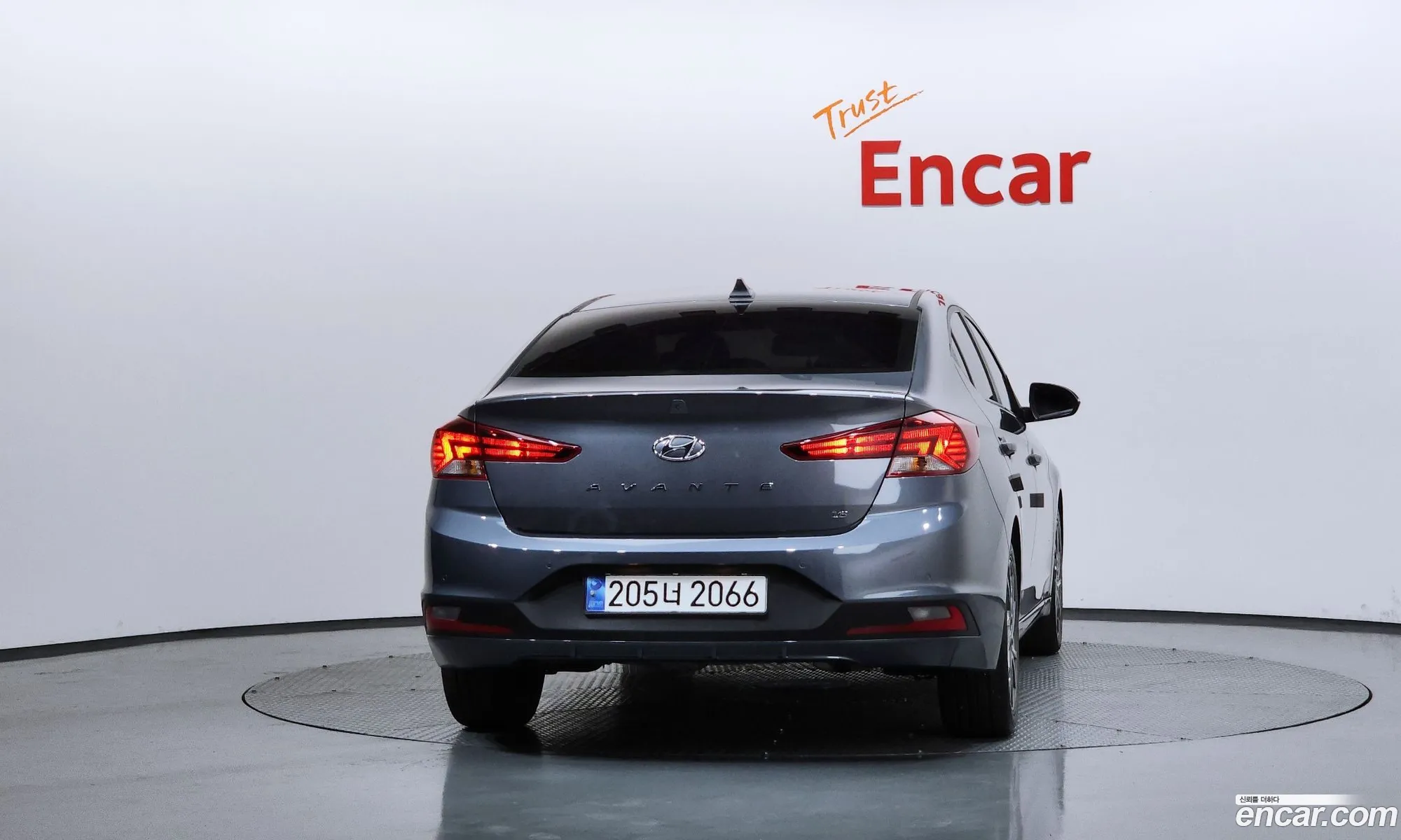 Hyundai Elantra AD 2018 — 4