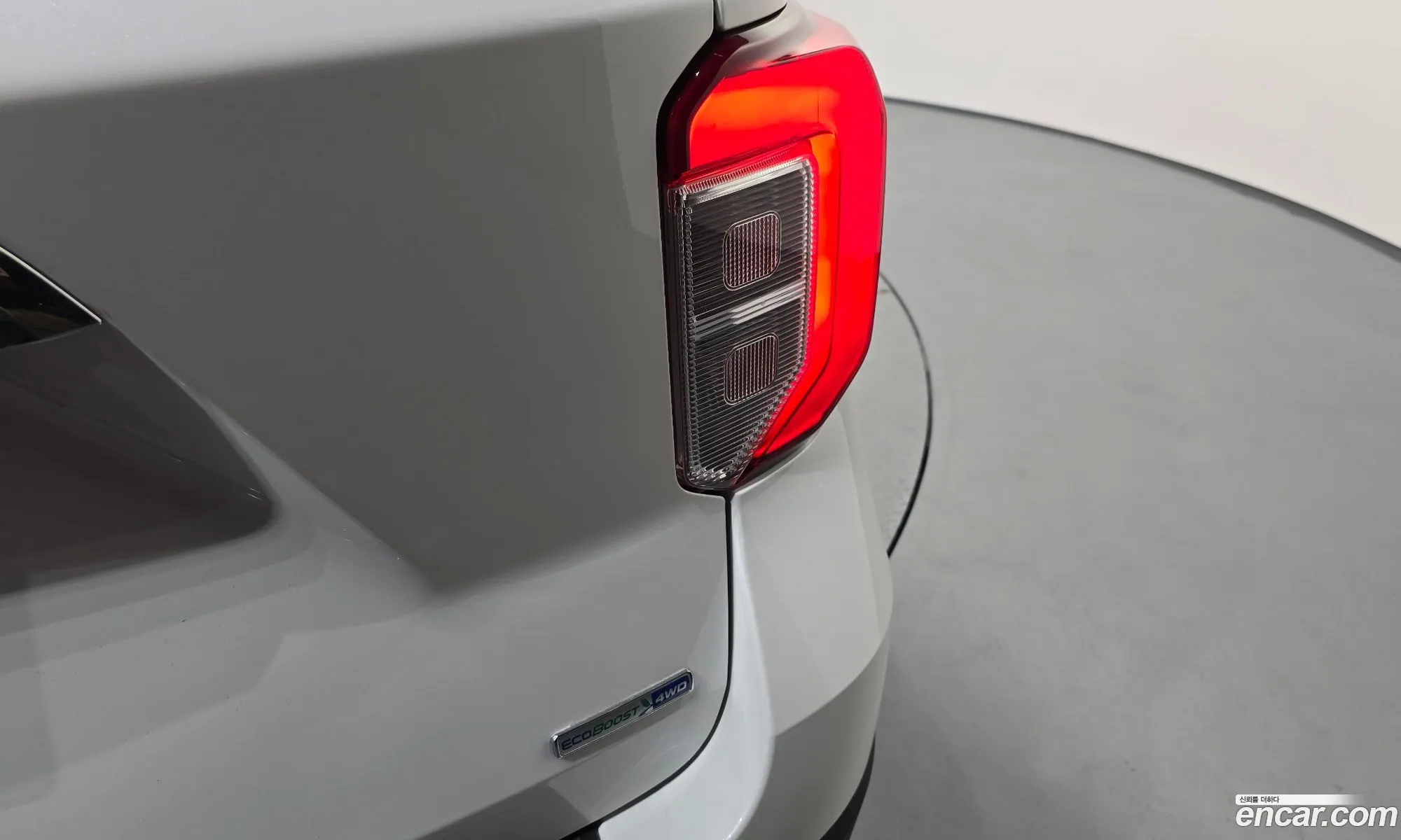 Ford Explorer 6th Gen 2020 1FMSK8FH3LGC70118 — 28