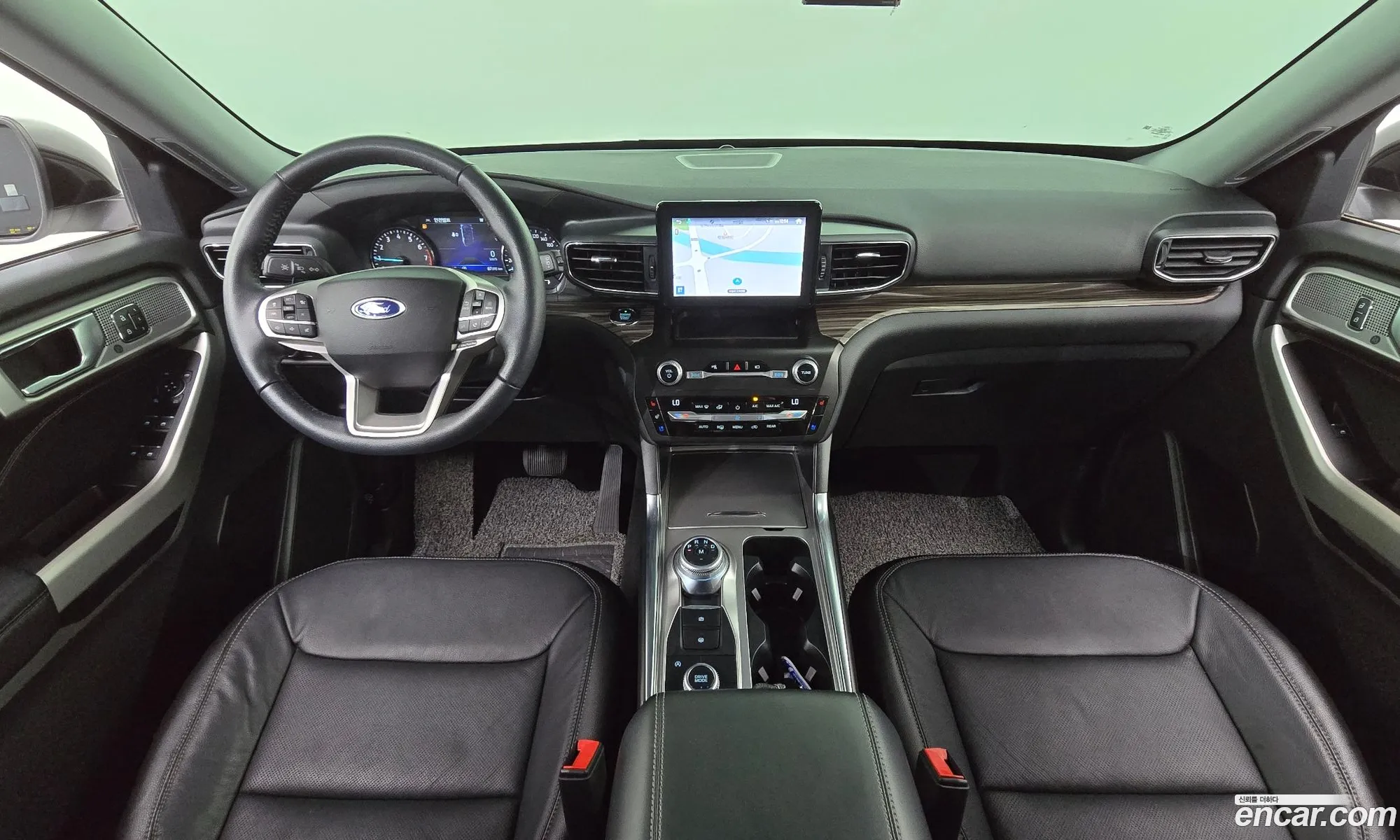 Ford Explorer 6th Gen 2020 1FMSK8FH3LGC70118 — 13