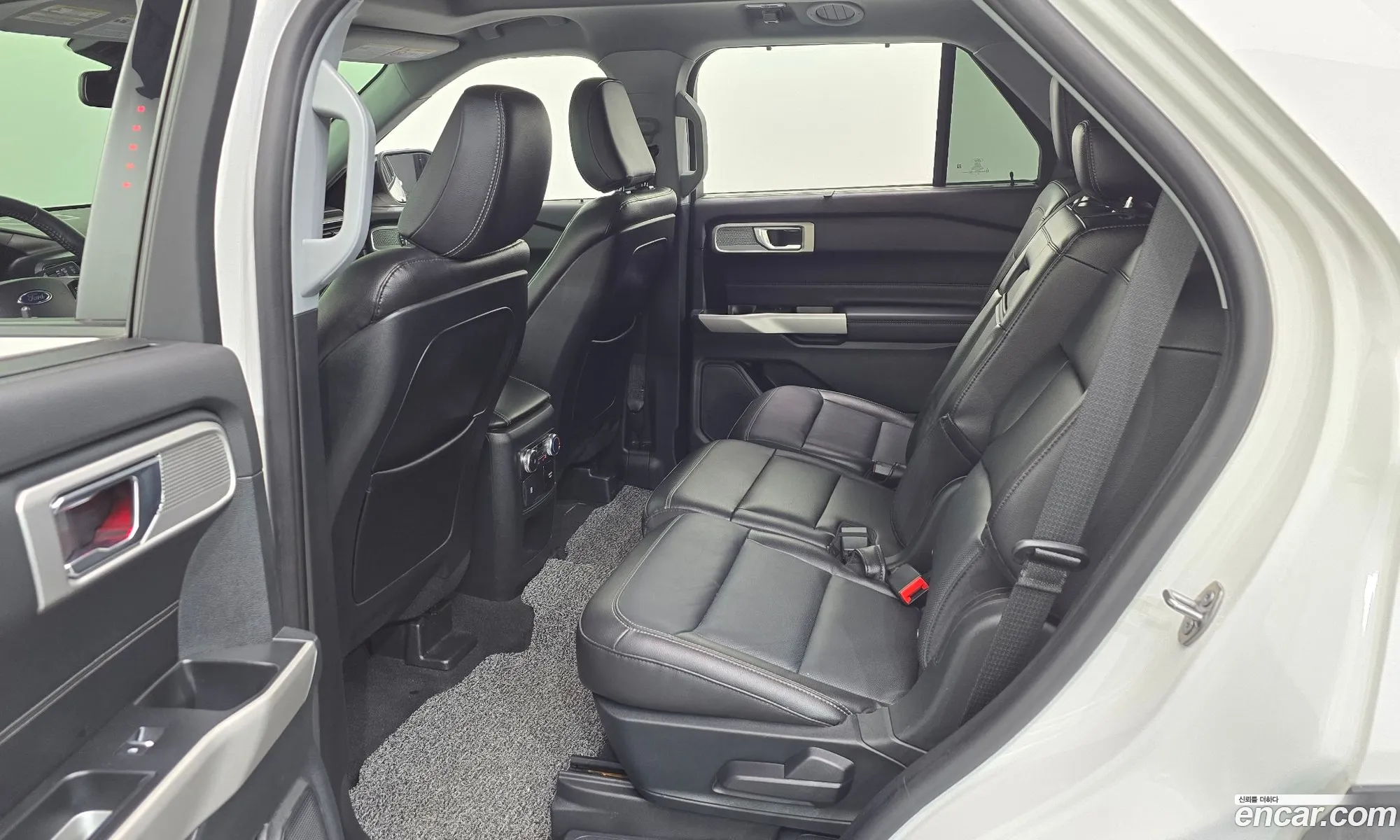 Ford Explorer 6th Gen 2020 1FMSK8FH3LGC70118 — 23