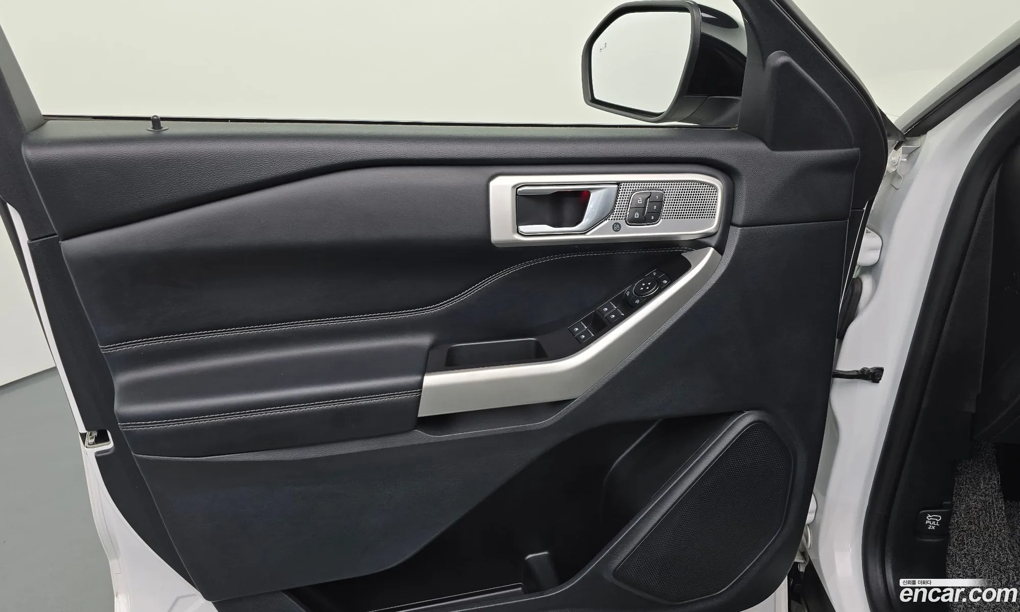 Ford Explorer 6th Gen 2020 1FMSK8FH3LGC70118 — 8