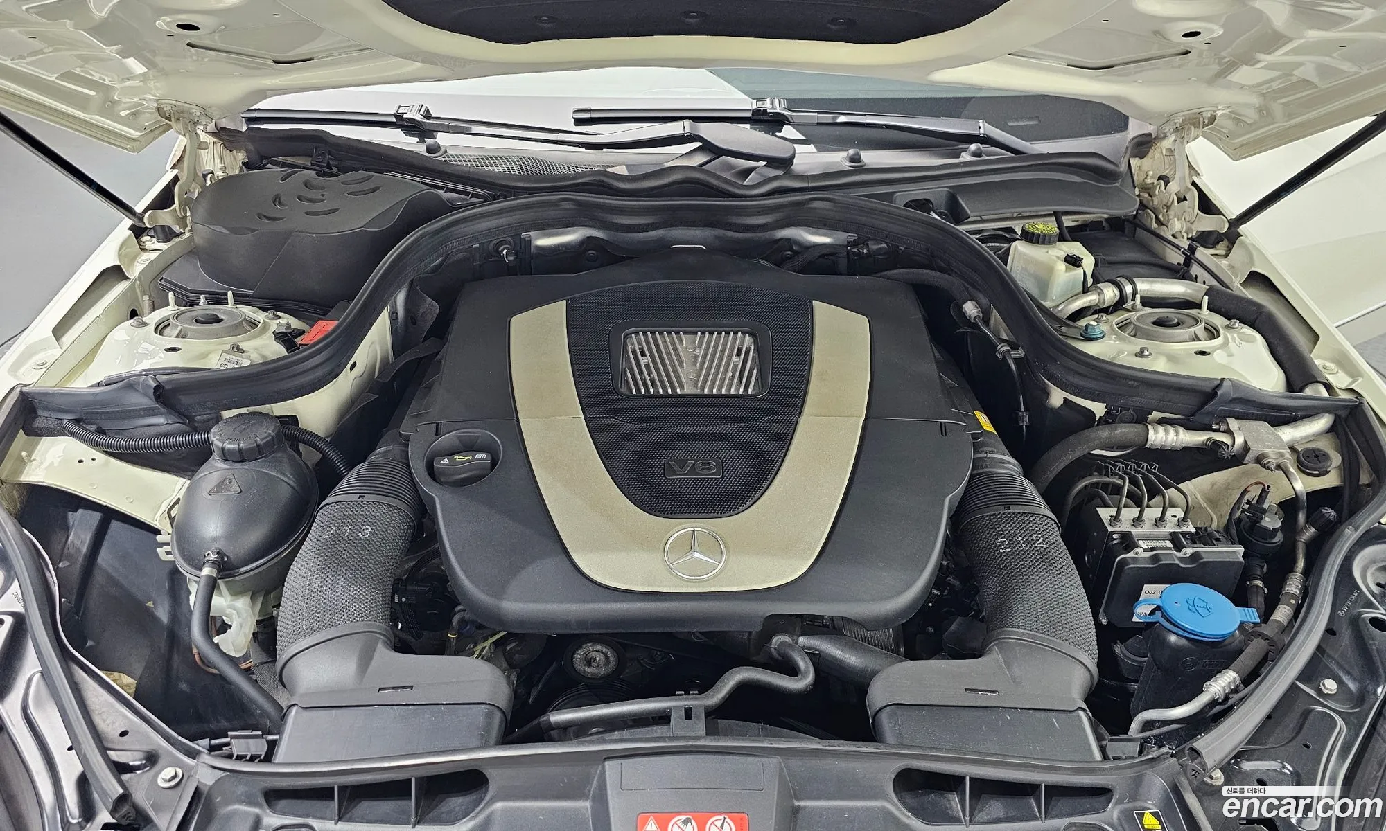 Mercedes-Benz E-Class W212 2012 WDDHF5DB0CA536672 — 17