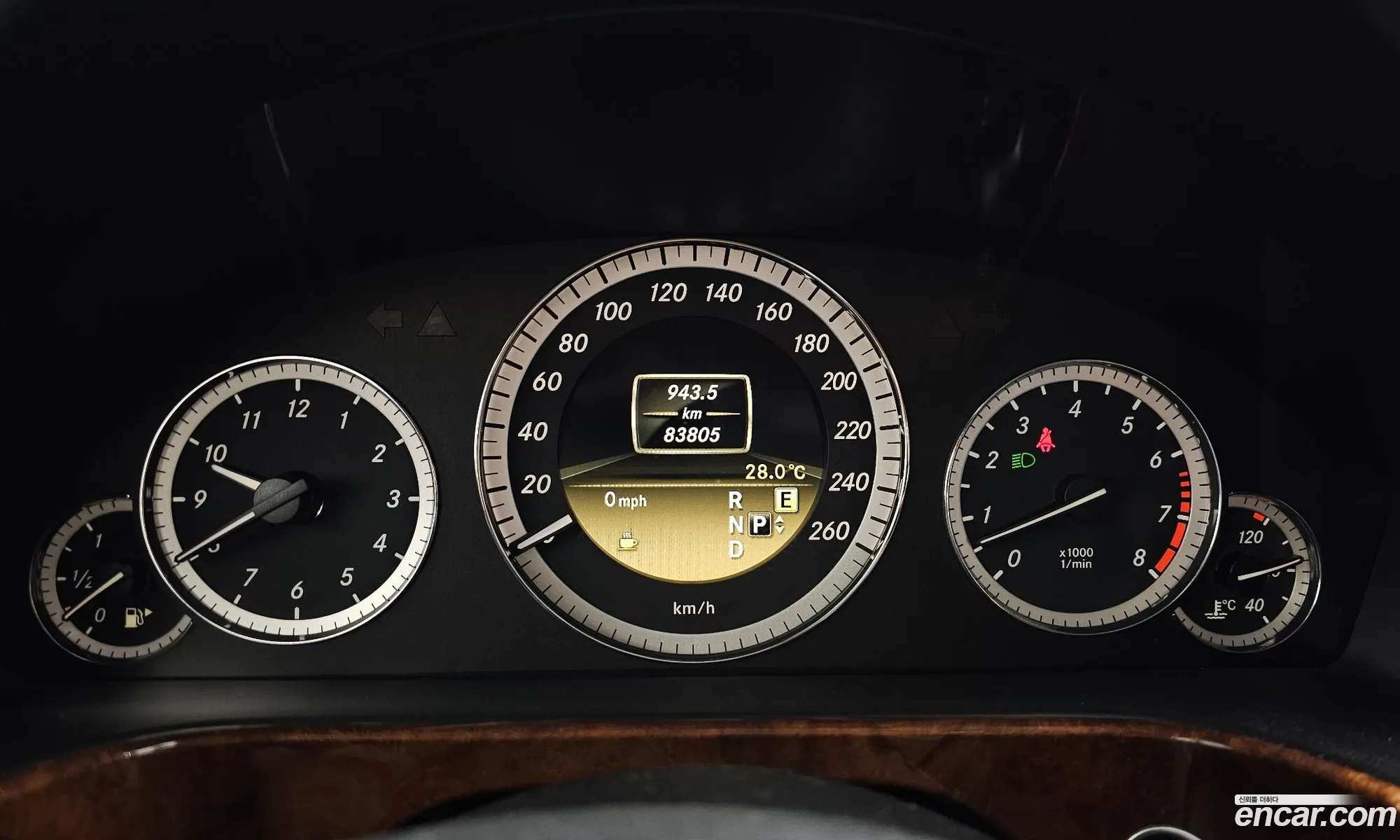 Mercedes-Benz E-Class W212 2012 WDDHF5DB0CA536672 — 3