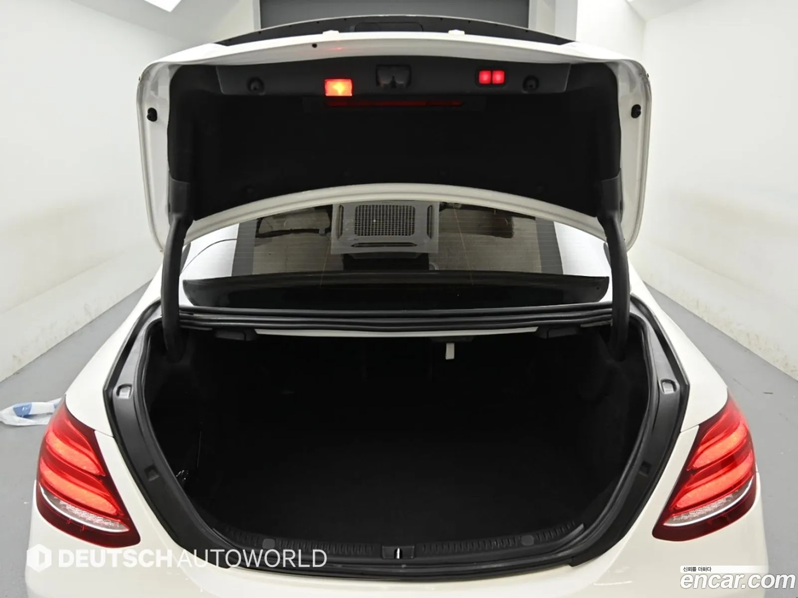 Mercedes-Benz E-Class W213 2020 — 2