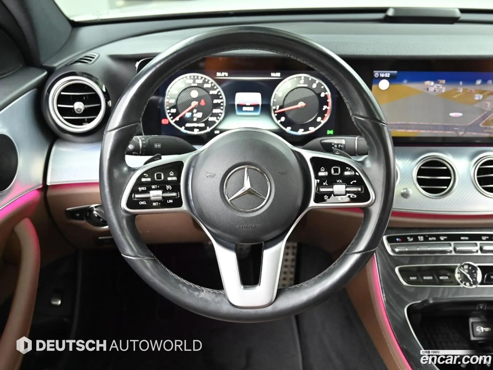 Mercedes-Benz E-Class W213 2020 — 15