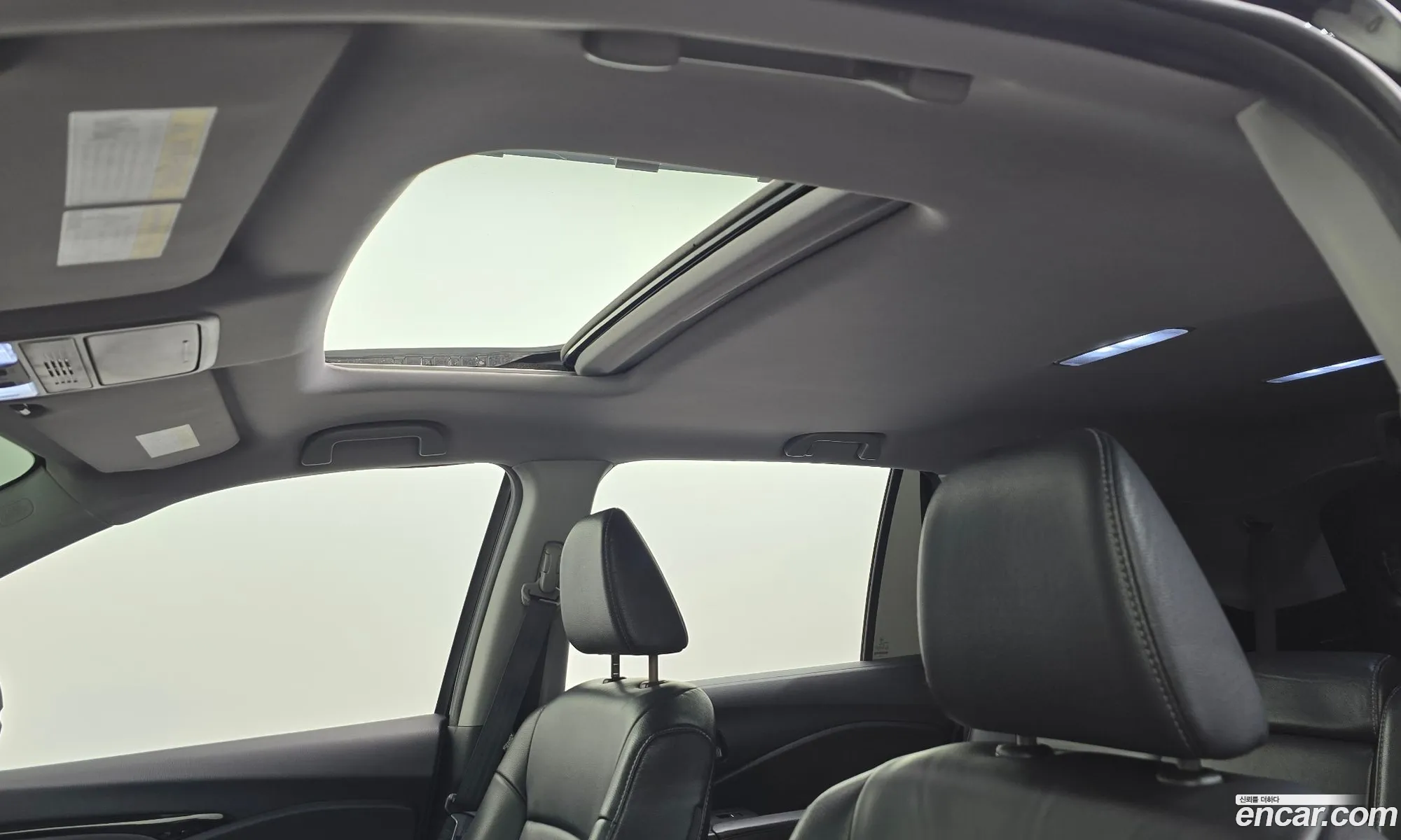 Honda Pilot 2017 5FNYF6850HB200206 — 16