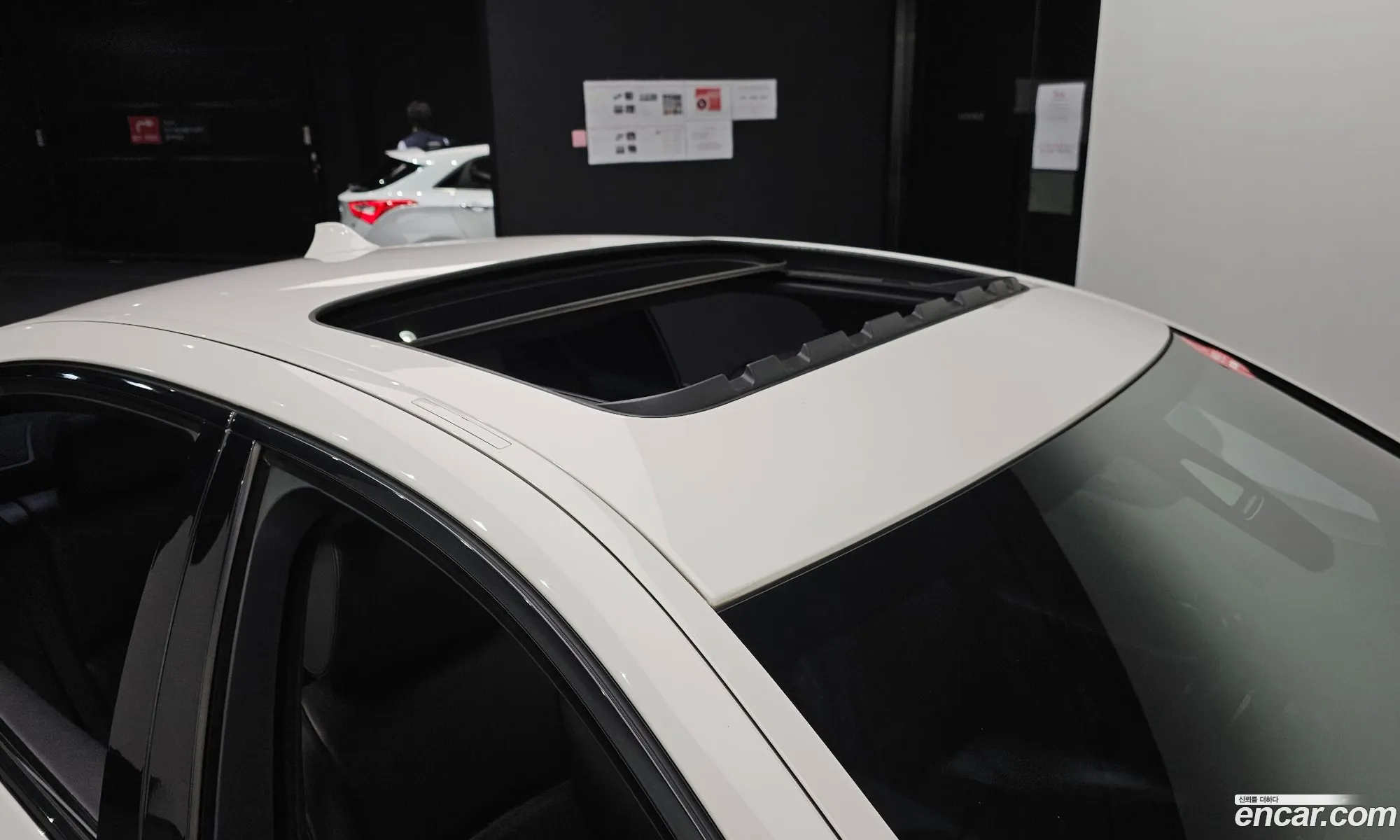 BMW 5 Series 2016 WBA5A5106GG602253 — 13
