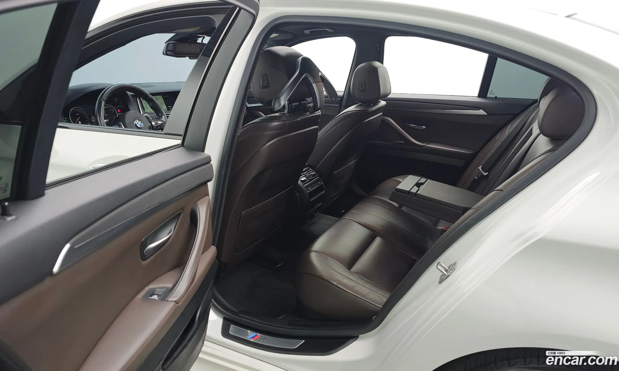 BMW 5 Series 2016 WBA5A5106GG602253 — 6