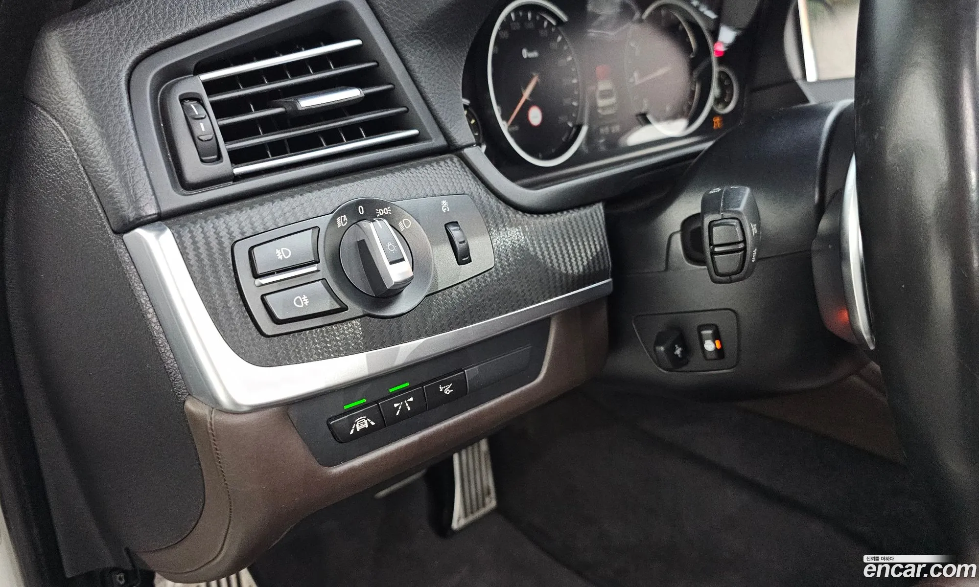 BMW 5 Series 2016 WBA5A5106GG602253 — 3