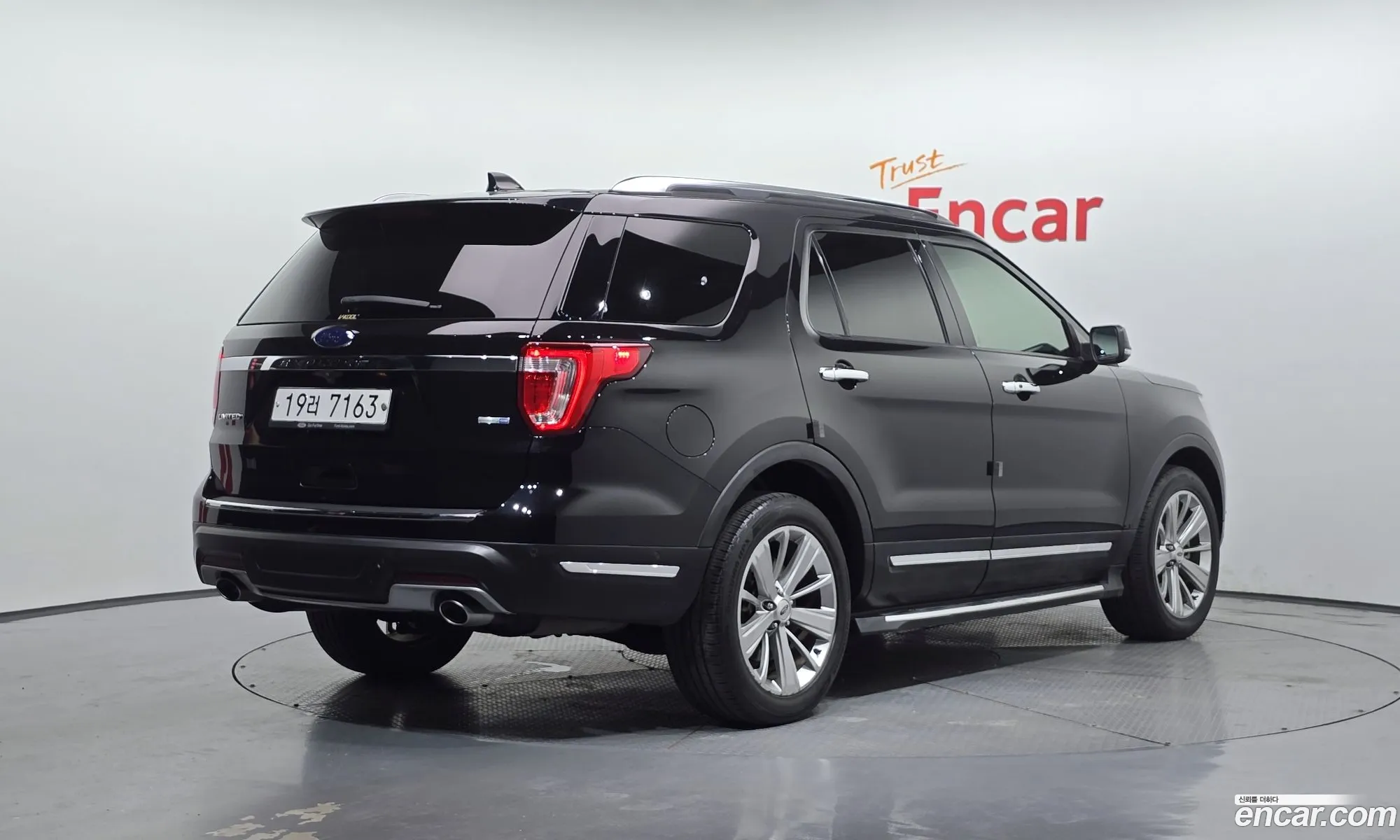 Ford Explorer 2019 1FM5K8FH9KGA48016 — 14