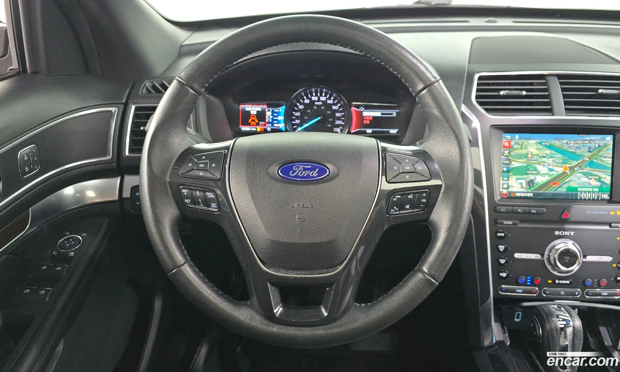 Ford Explorer 2019 1FM5K8FH9KGA48016 — 17