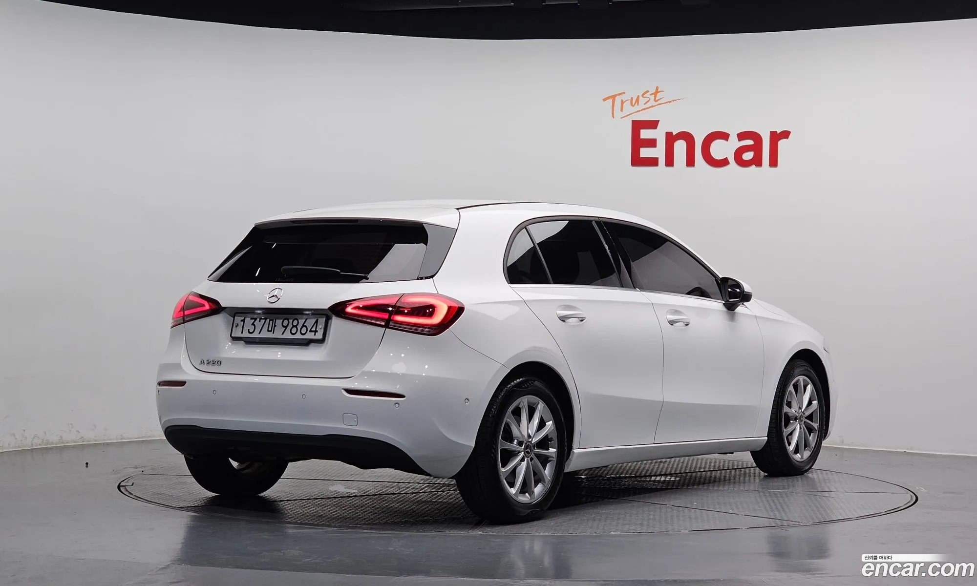 Mercedes-Benz A-Class W177 2019 — 12