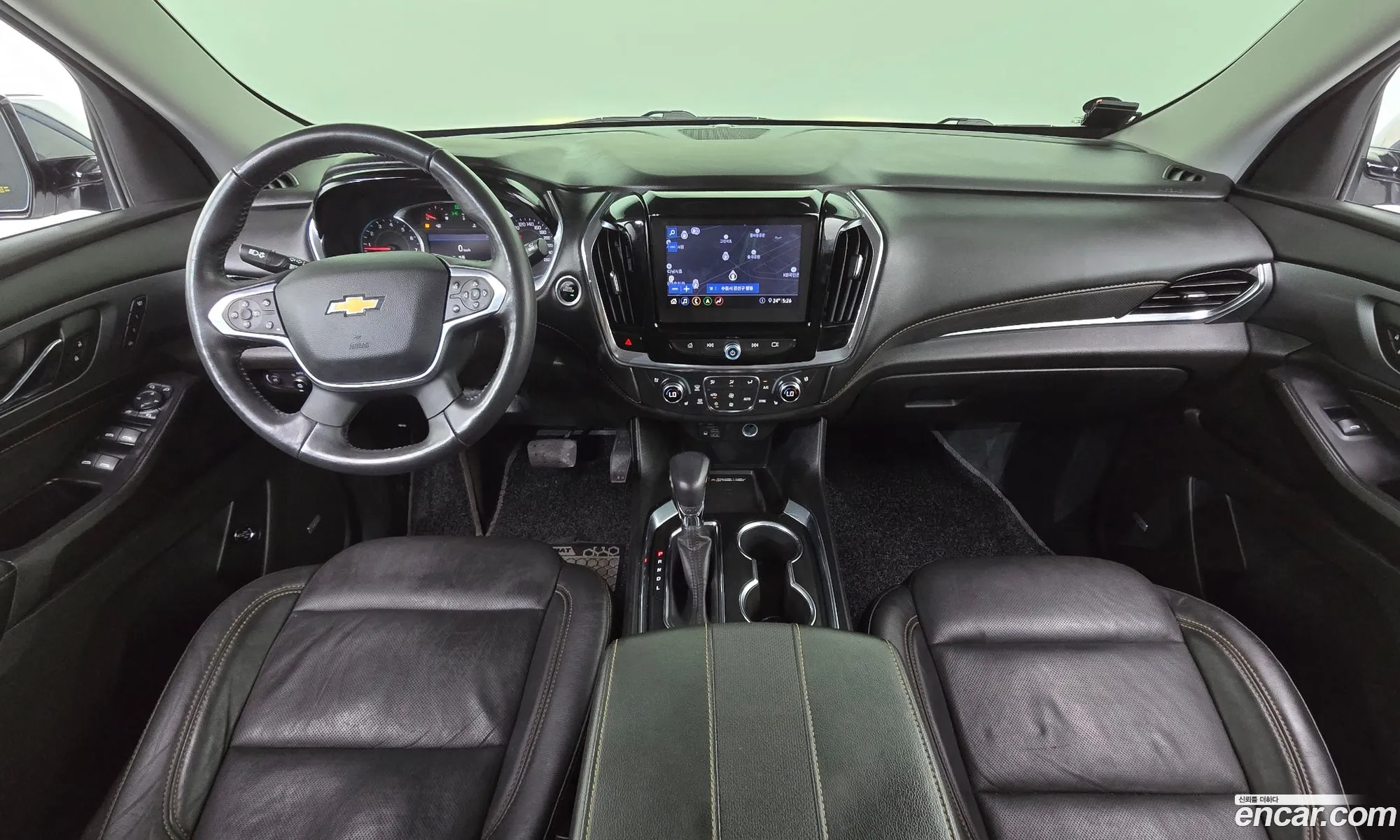 Chevrolet (GM Daewoo) Traverse 2021 — 3