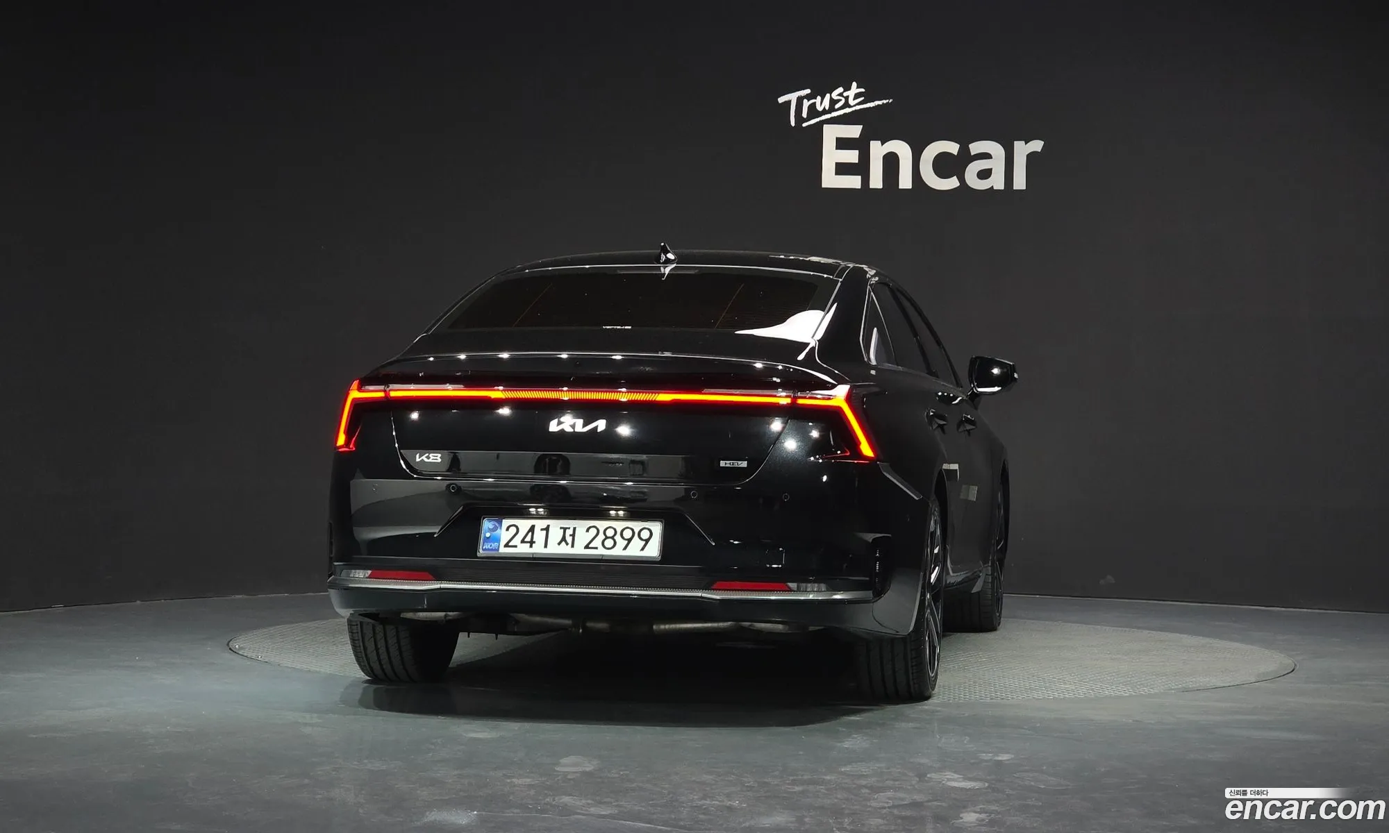 Kia K8 Hybrid 2024 — 3