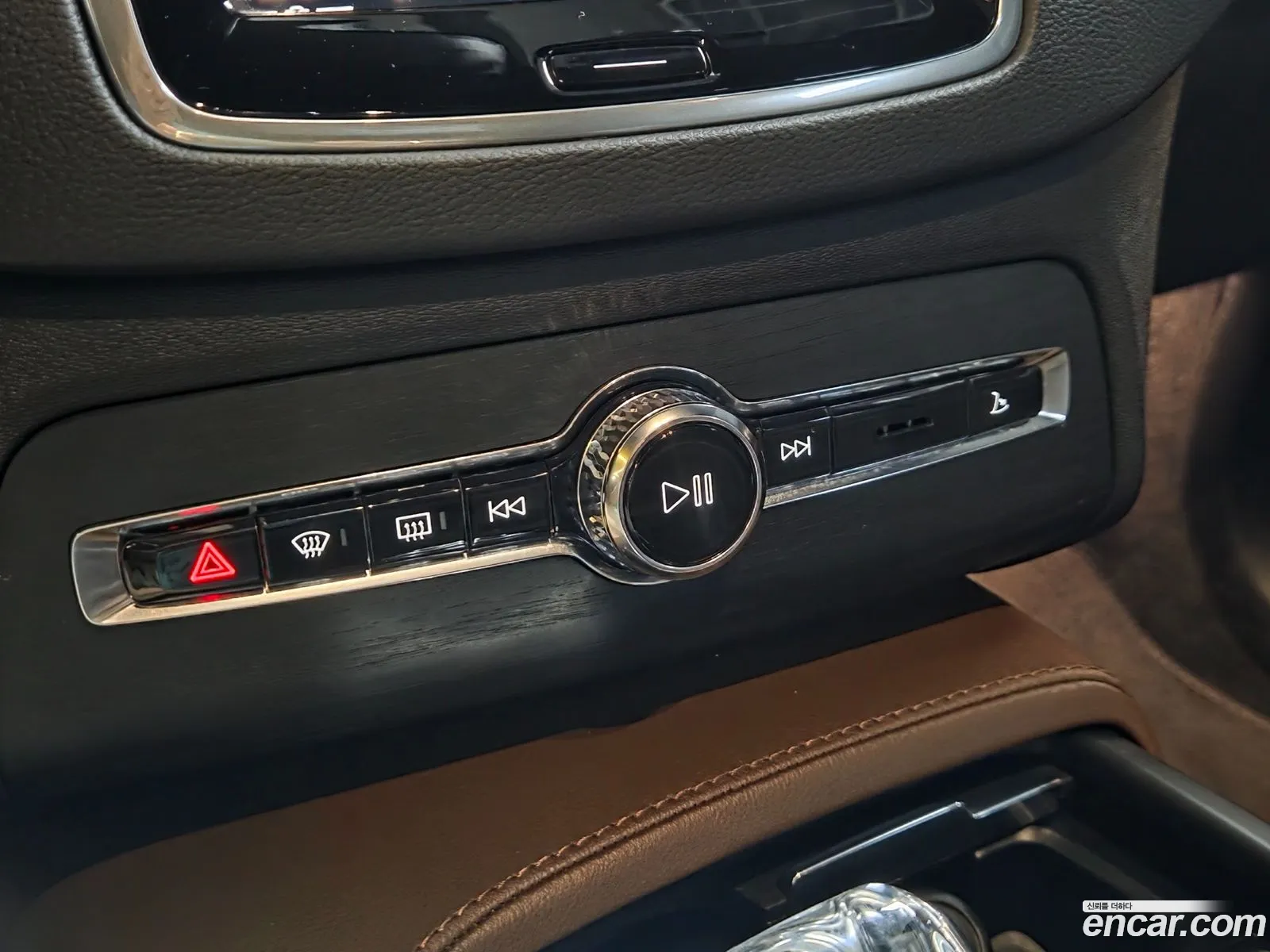 Volvo XC90 2022 — 19