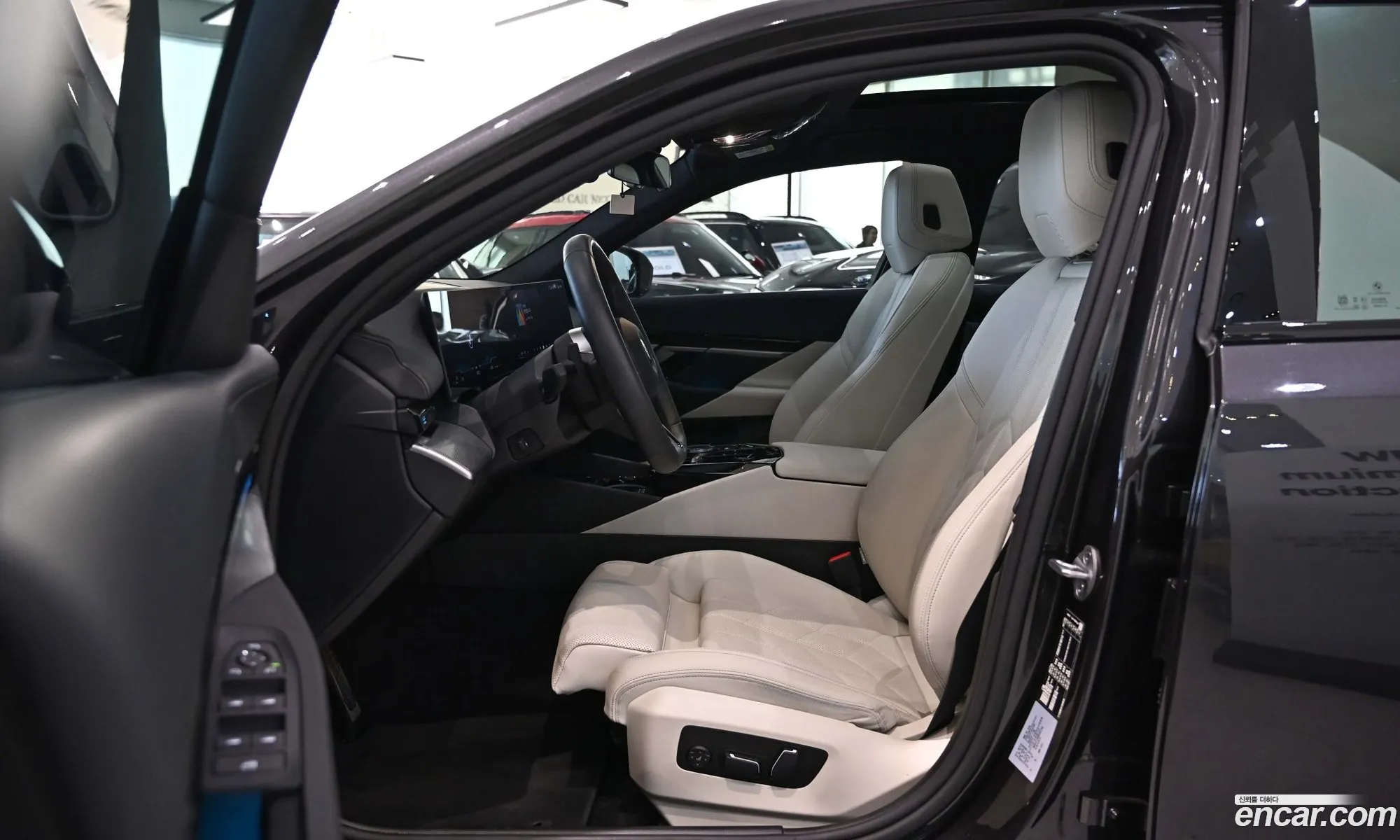 BMW 5 Series 2024 — 11